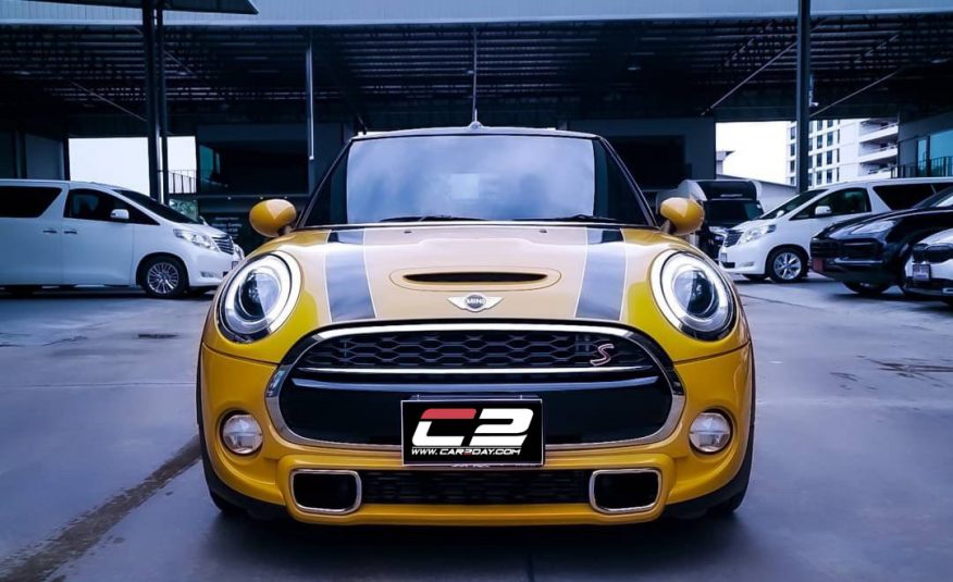 2017 MINI COOPERS CONVERTIBLE F57