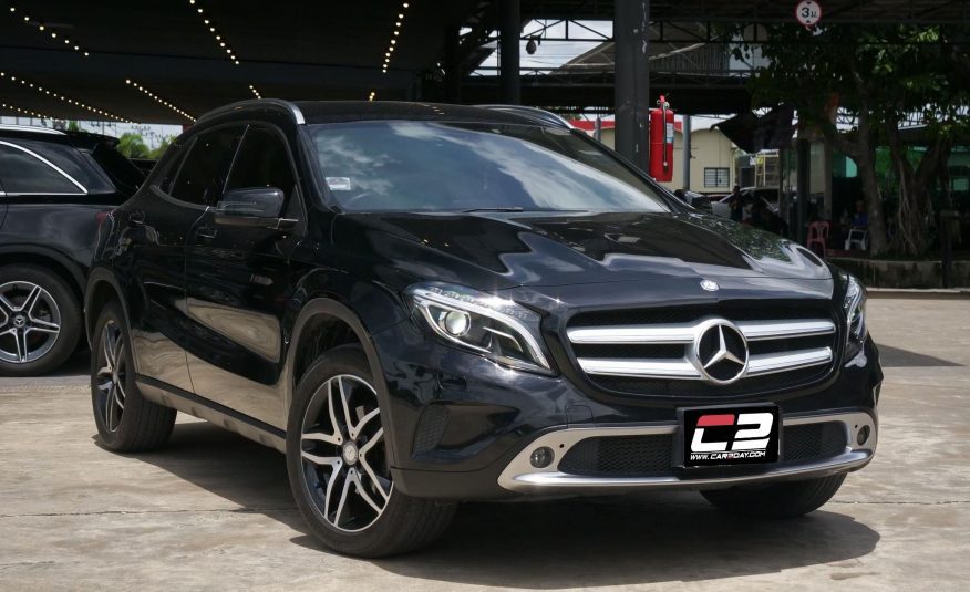 2015 Mercedes-Benz GLA200