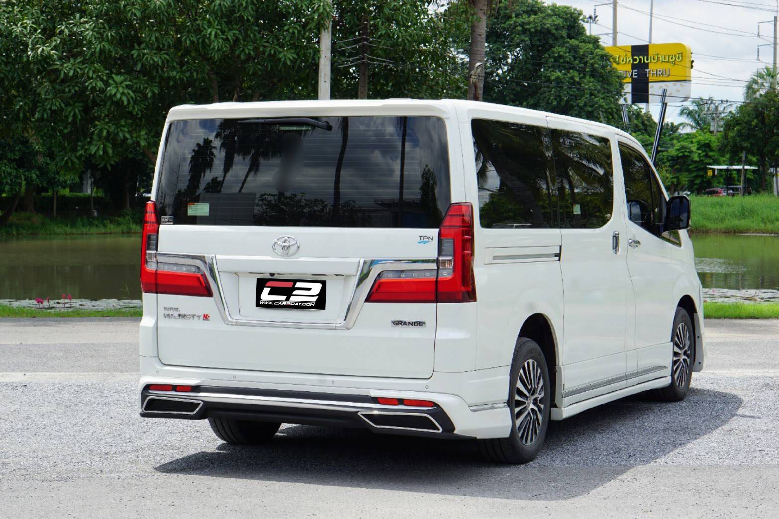 2019 Toyota Majesty 2.8 Grande