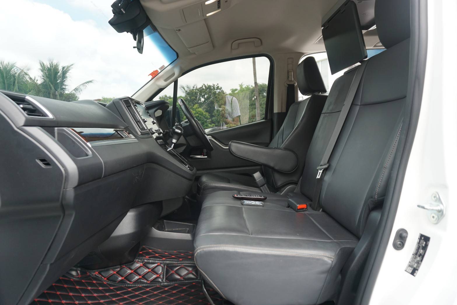 2019 Toyota Majesty 2.8 Grande