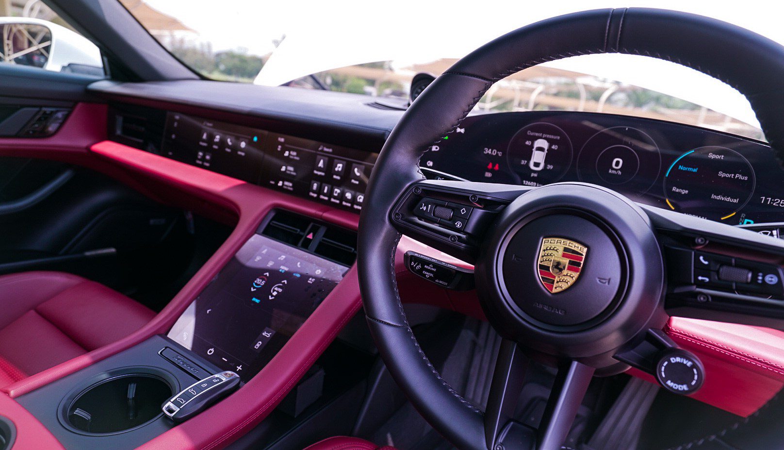 2021 PORSCHE TAYCAN4S