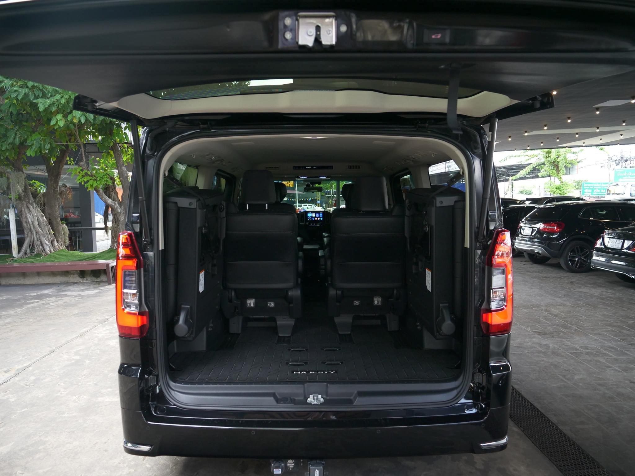 2020 Toyota MAJESTY 2.8 Premium