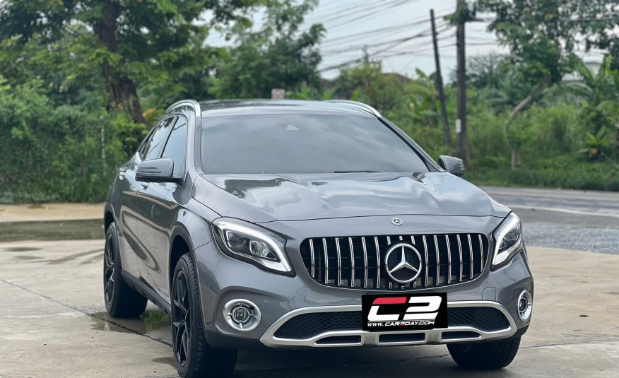 2018 Mercedes Benz GLA200 Facelift