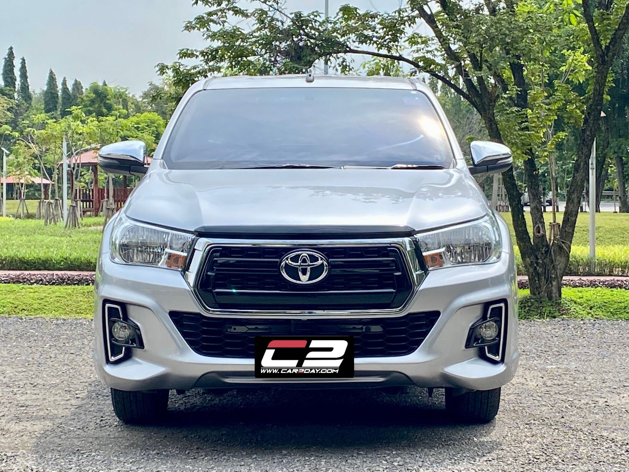 2019 TOYOTA REVO SMARTCAB 2.4 ENTRY MT
