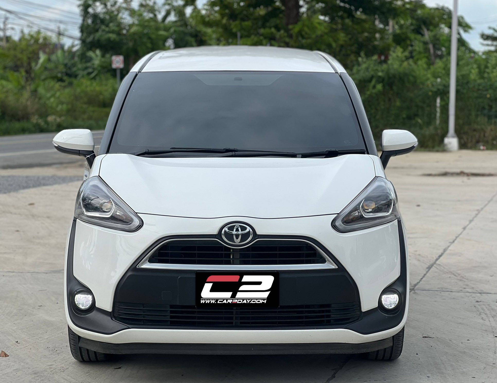 2019 TOYOA SIENTA 1.5V