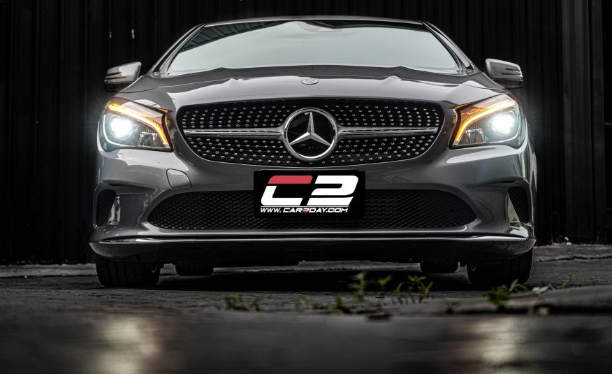 2018 Mercedes Benz CLA200