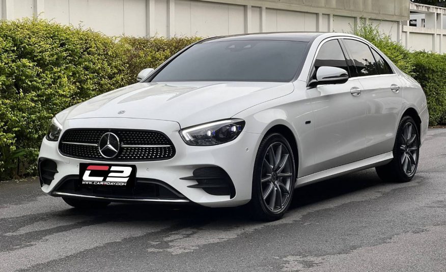 2021 Mercedes Benz E300e AMG Dynamic