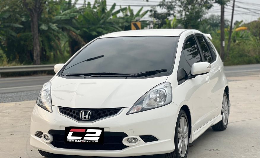 2010 HONDA JAZZ GE  SV i-VTEC  Auto  1.5 Sv