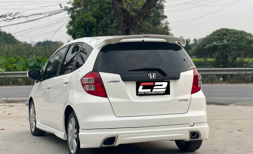 2010 HONDA JAZZ GE  SV i-VTEC  Auto  1.5 Sv