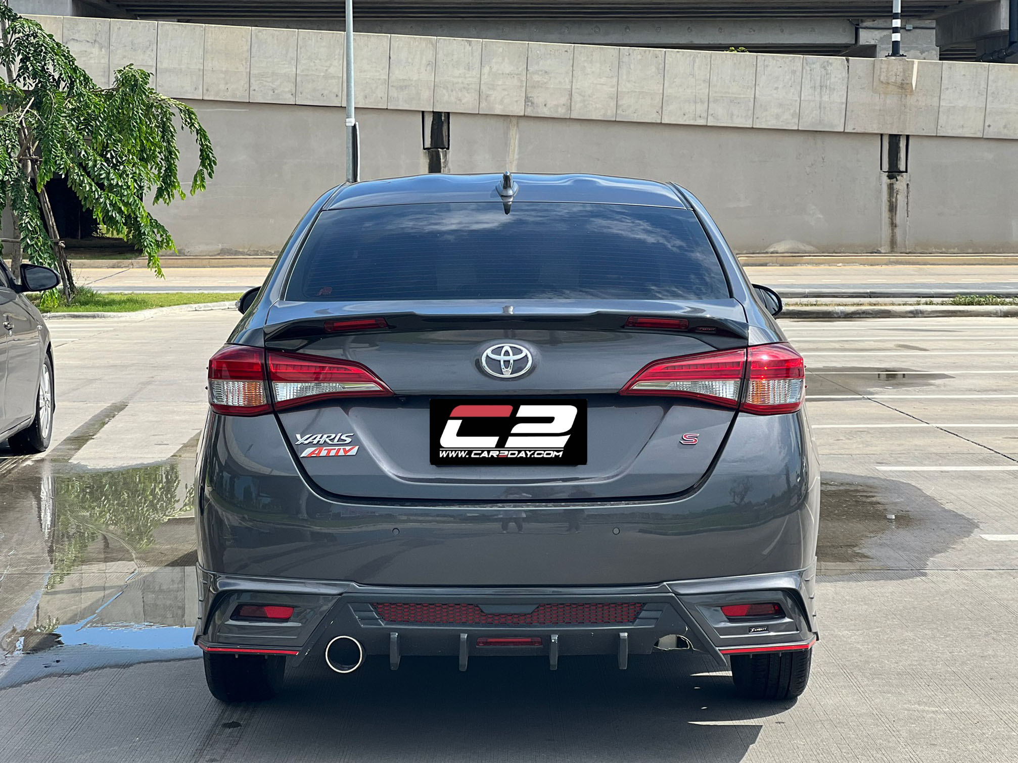 2018 TOYOTA YARIS ATIV 1.2S