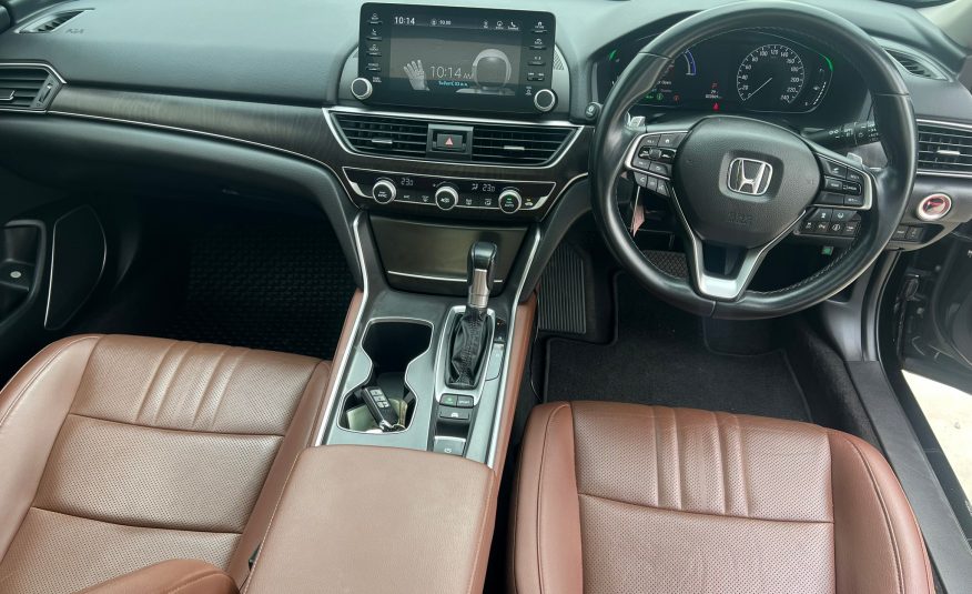 2019 HONDA ACCORD Sedan Hybrid TECH E-CVT FWD 2.0