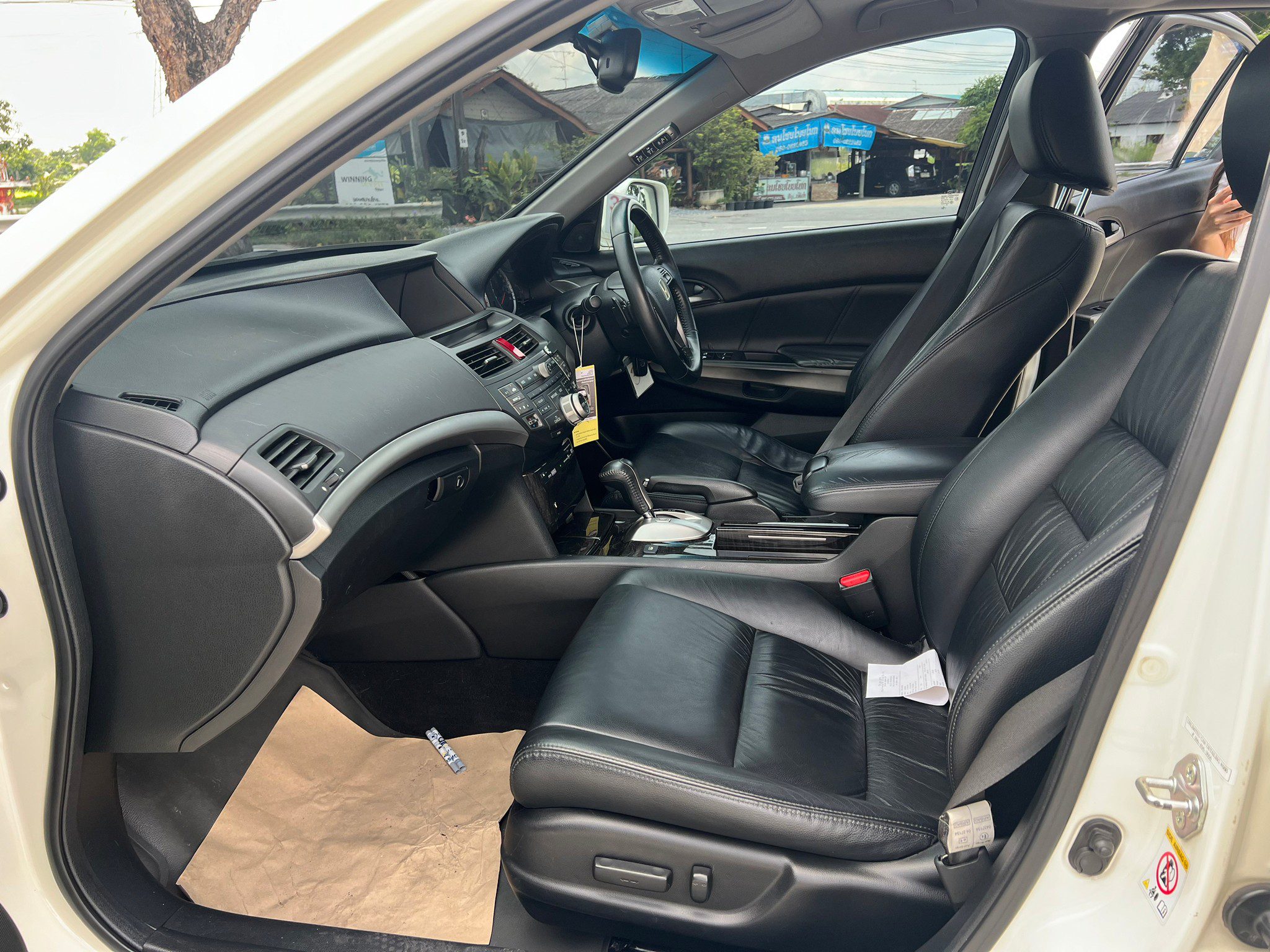 2011 HONDA ACCORD 2.4EL i-VTEC SA 5sp (Navi)