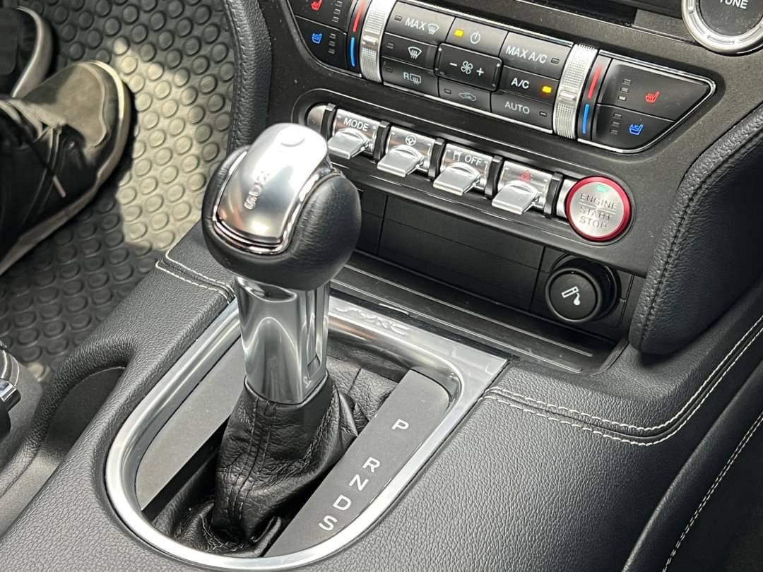 2021 Ford Mustang 2.3 Ecoboost Performance Package