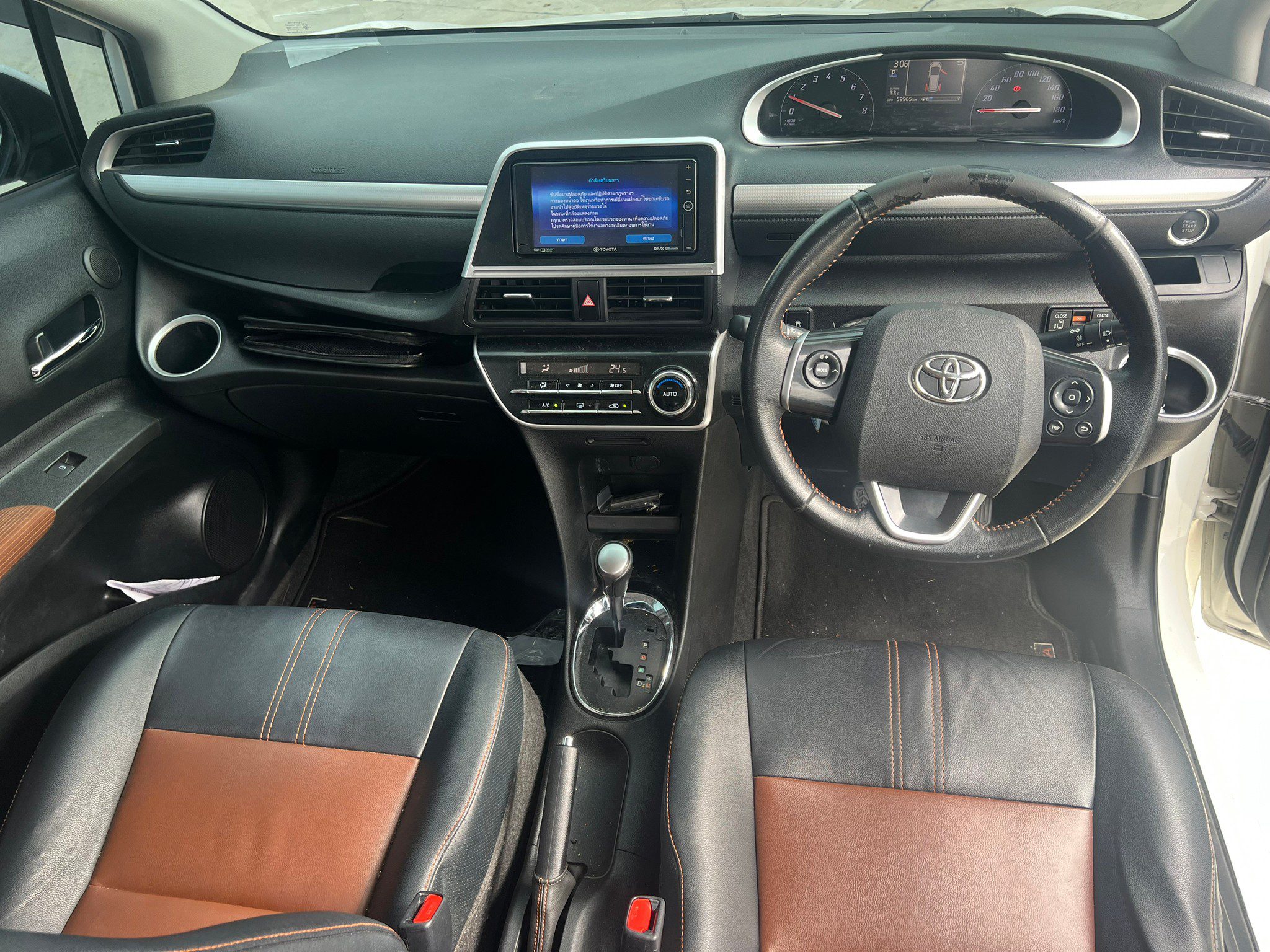 2019 TOYOA SIENTA 1.5V