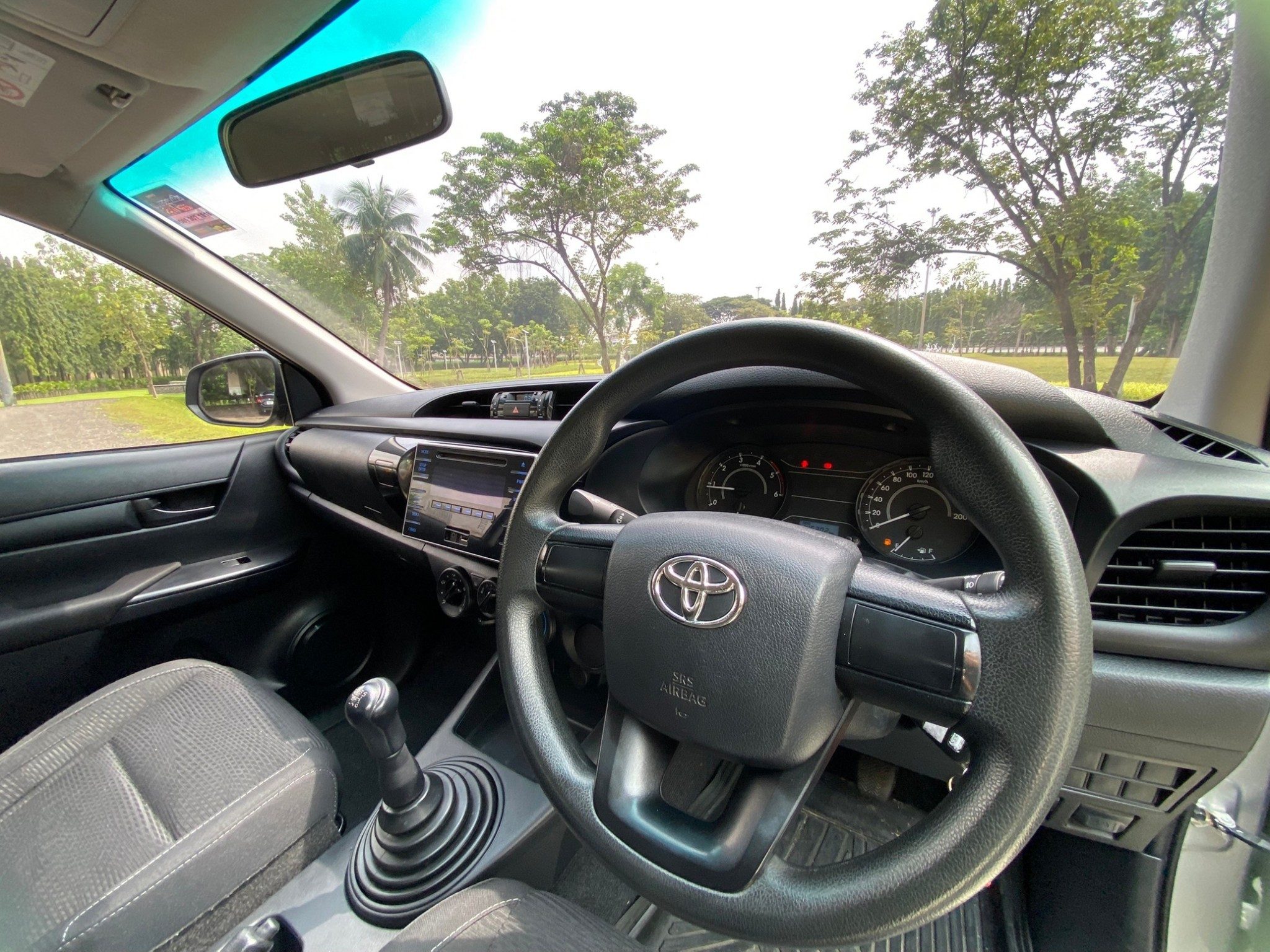 2019 TOYOTA REVO SMARTCAB 2.4 ENTRY MT