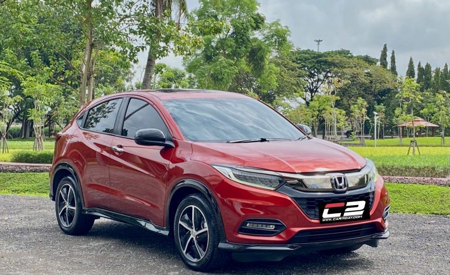 2018 HONDA HRV 1.8 RS AT