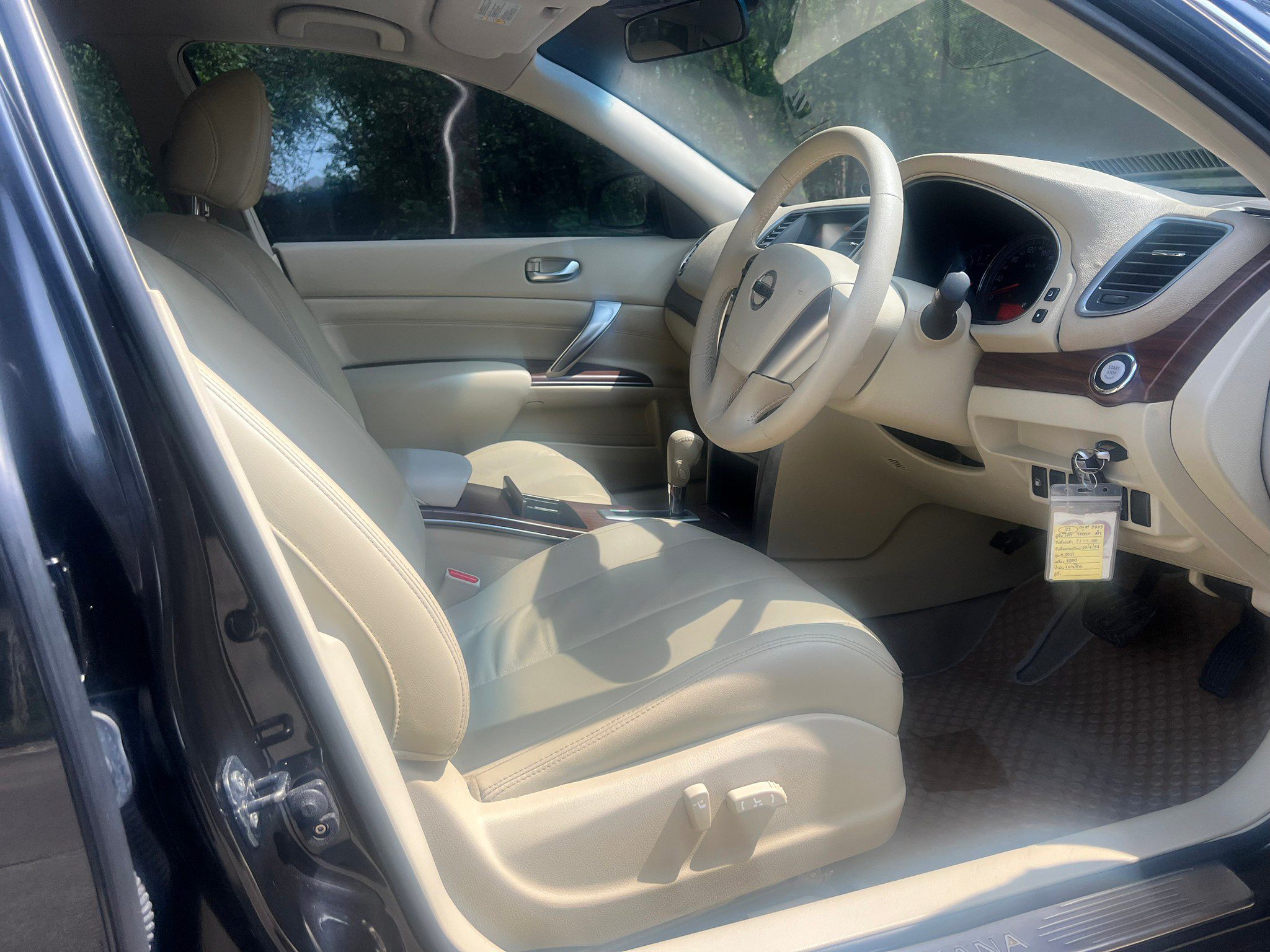 2011 NISSAN TEANA 2.0 XL