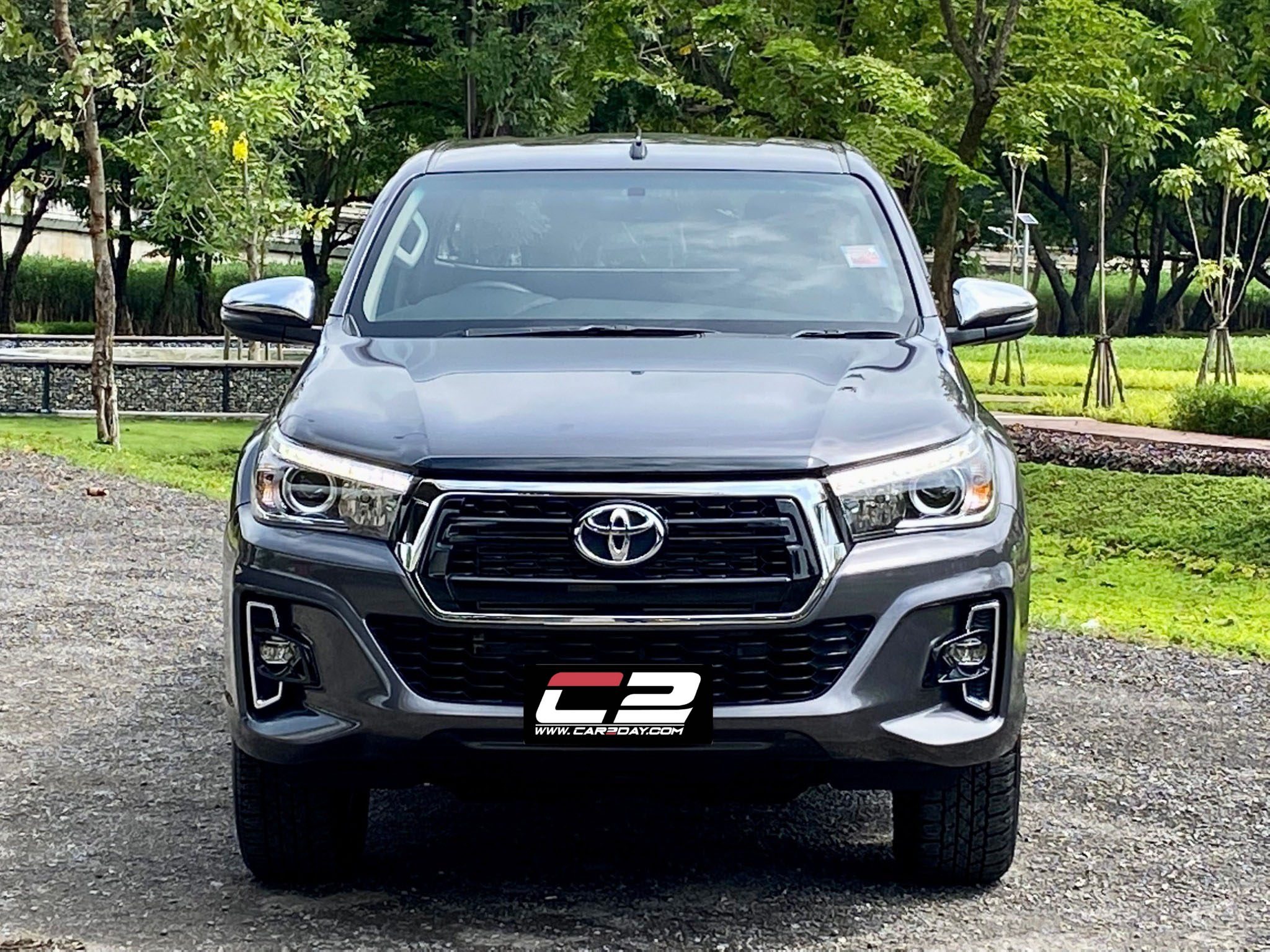 TOYOTA REVO SMARTCAB 2.4 E PRERUNNER