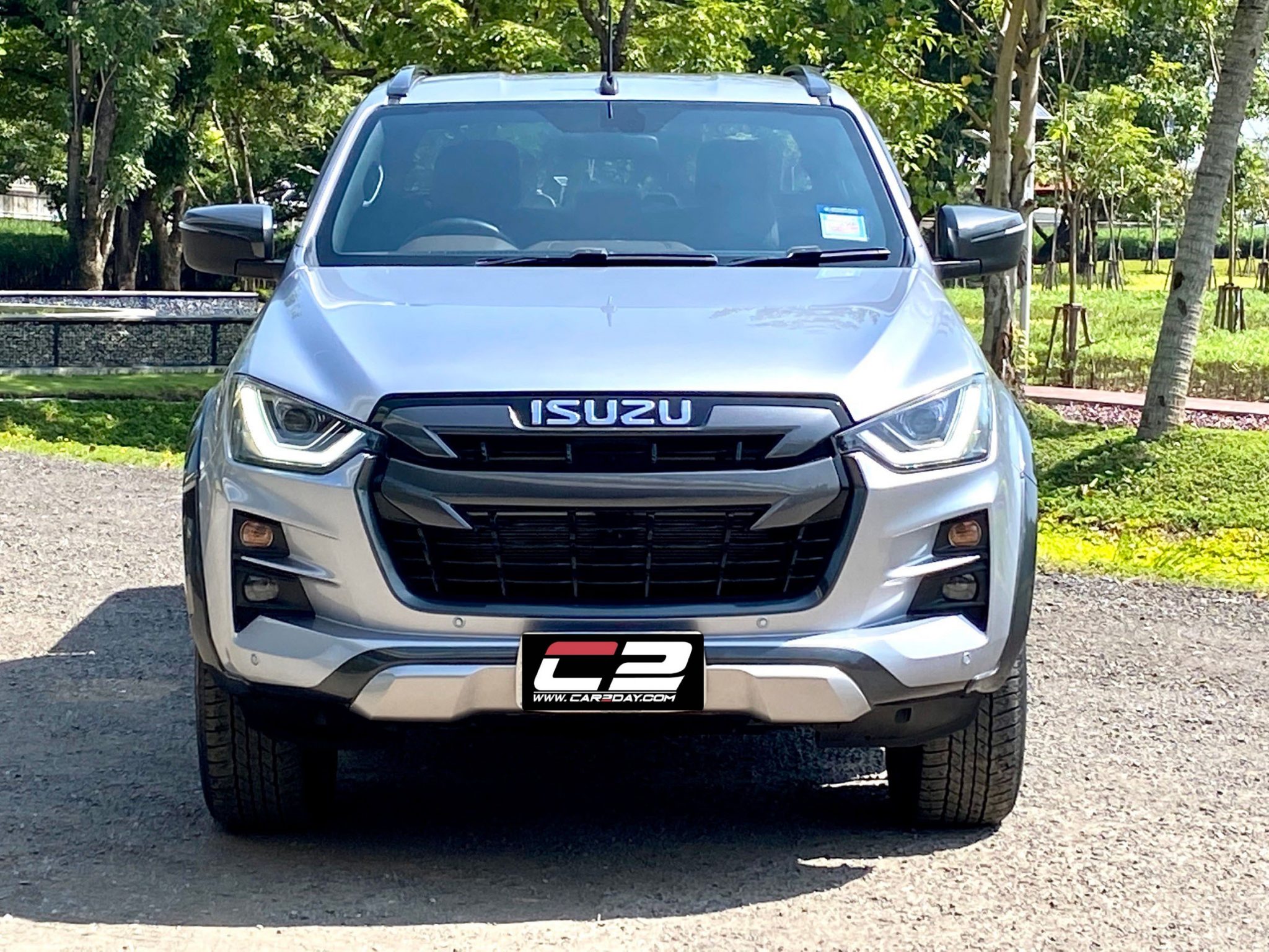 ISUZU DMAX V-CROSS DOUBLE CAB 3.0 M NAVI AT