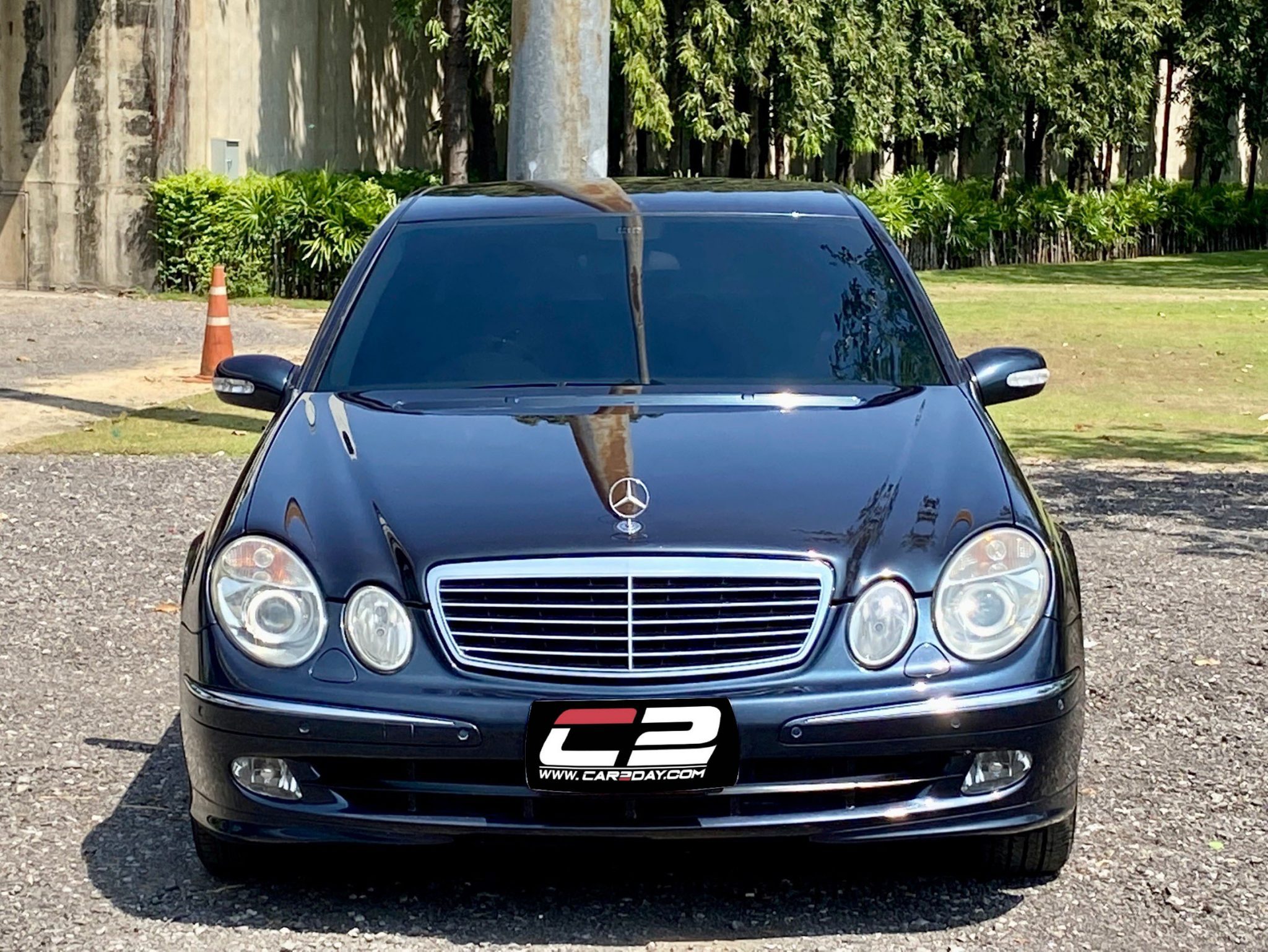 2003 BENZ E240 2.6 AT