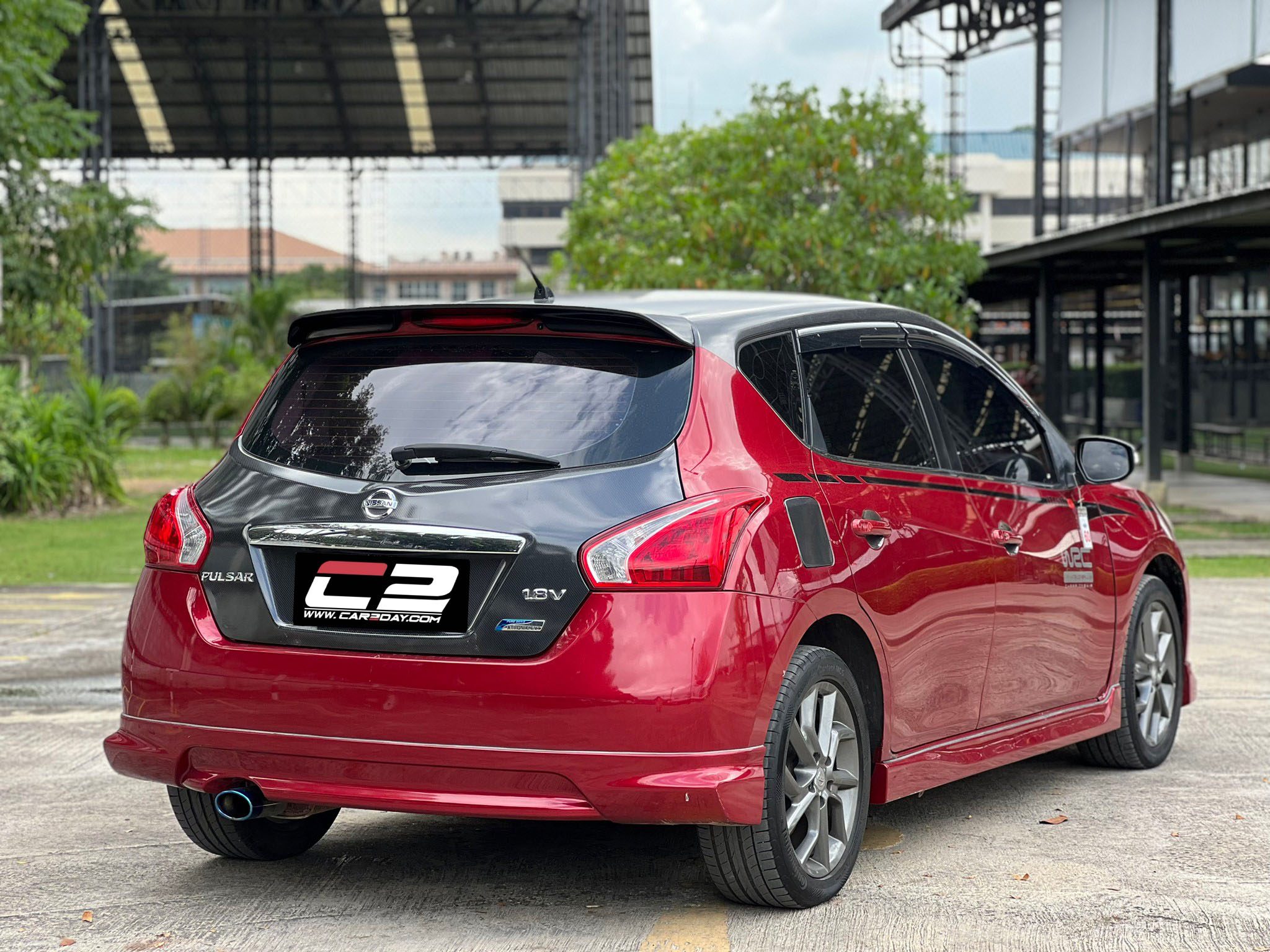 2013 NISSAN PULSAR Hatch 1.8