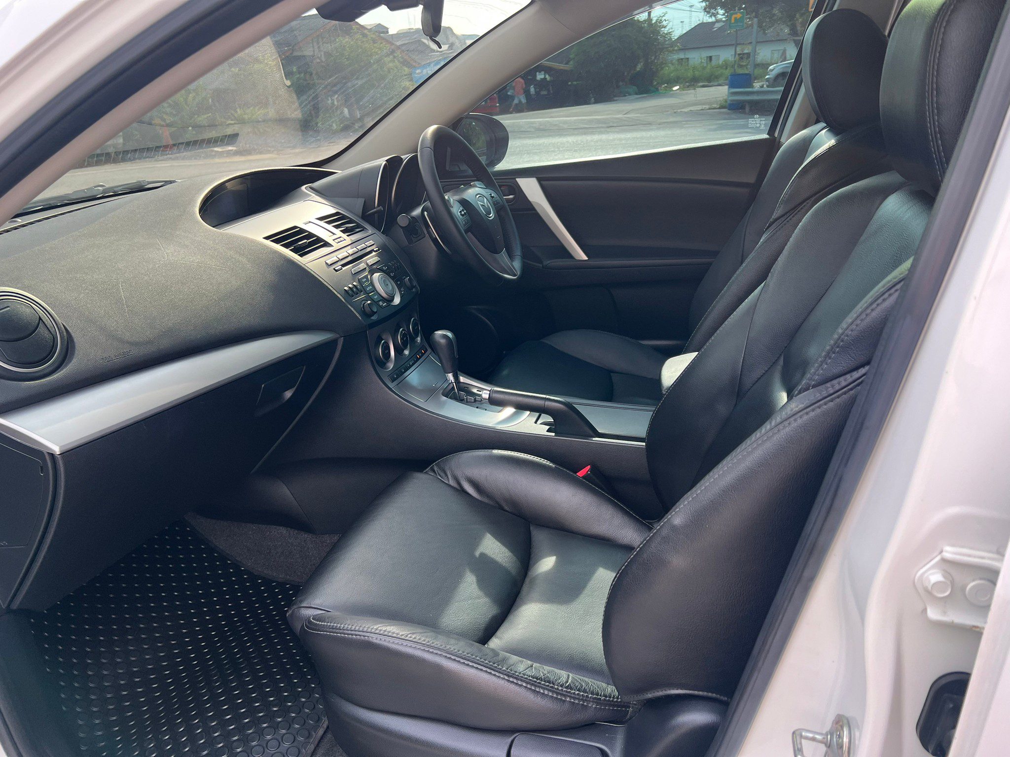 2011 MAZDA 3 Hatch 4dr Maxx Sports  2.0