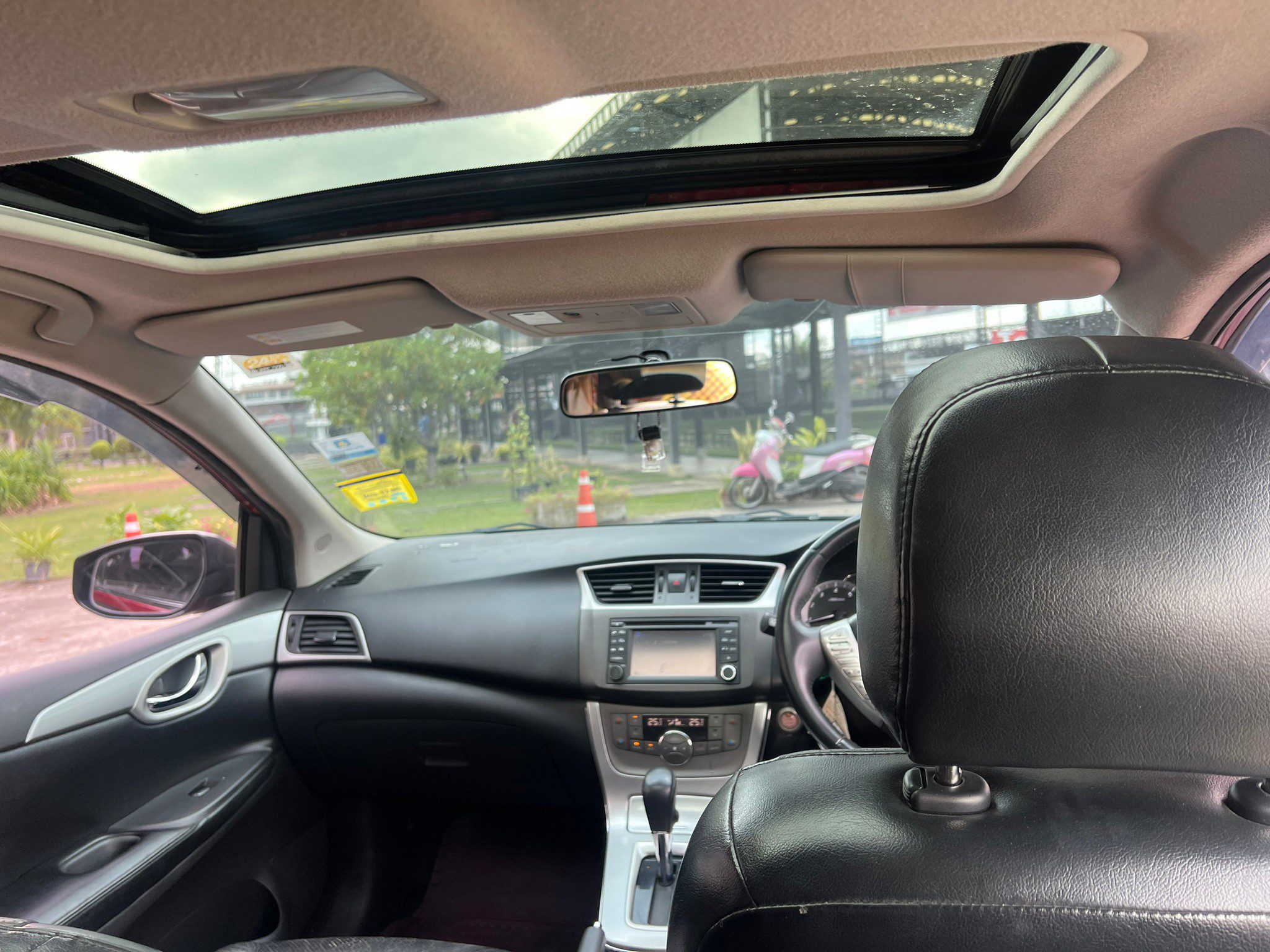 2013 NISSAN PULSAR Hatch 1.8