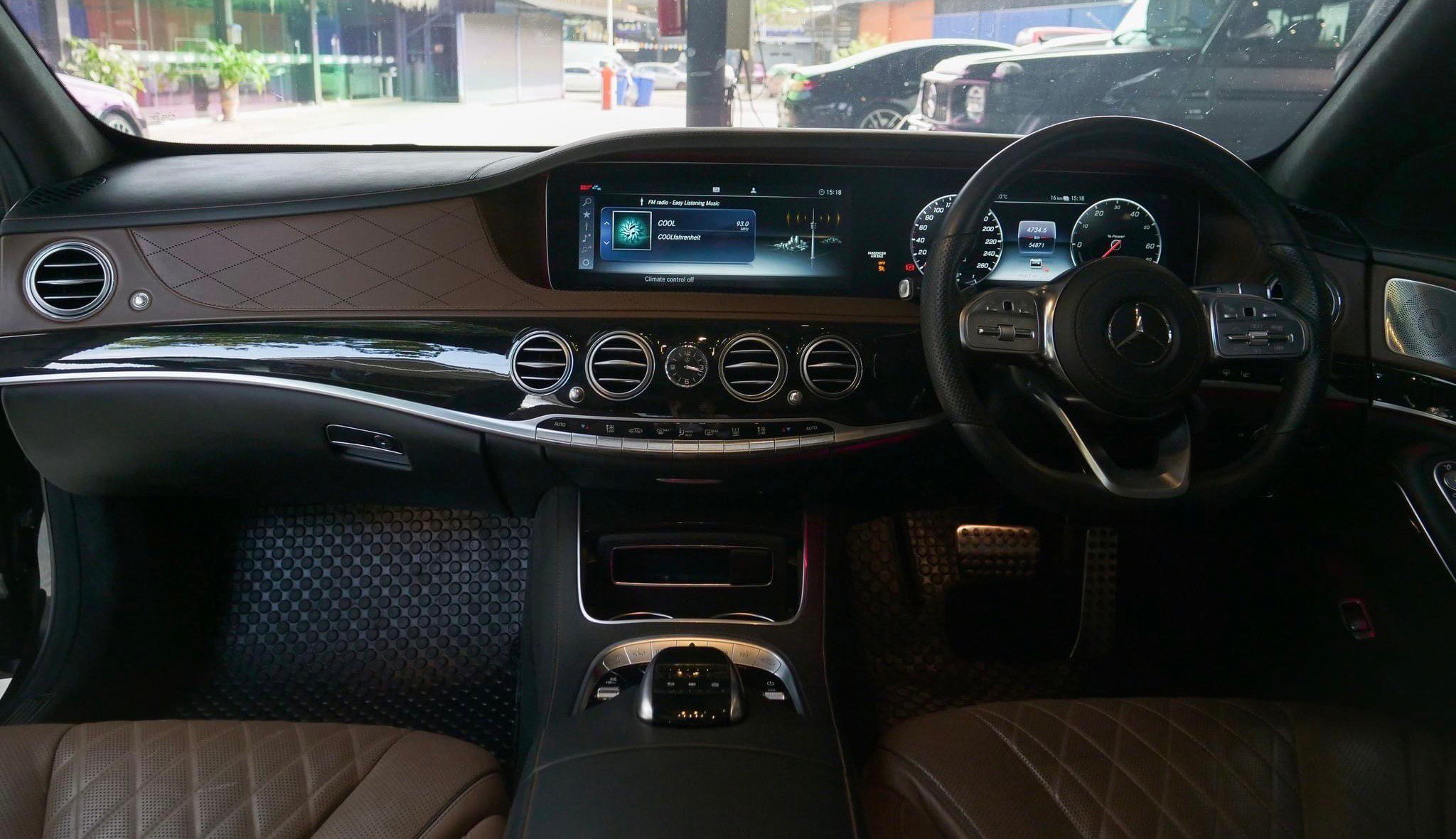 2020 Mercedes Benz S560e AMG