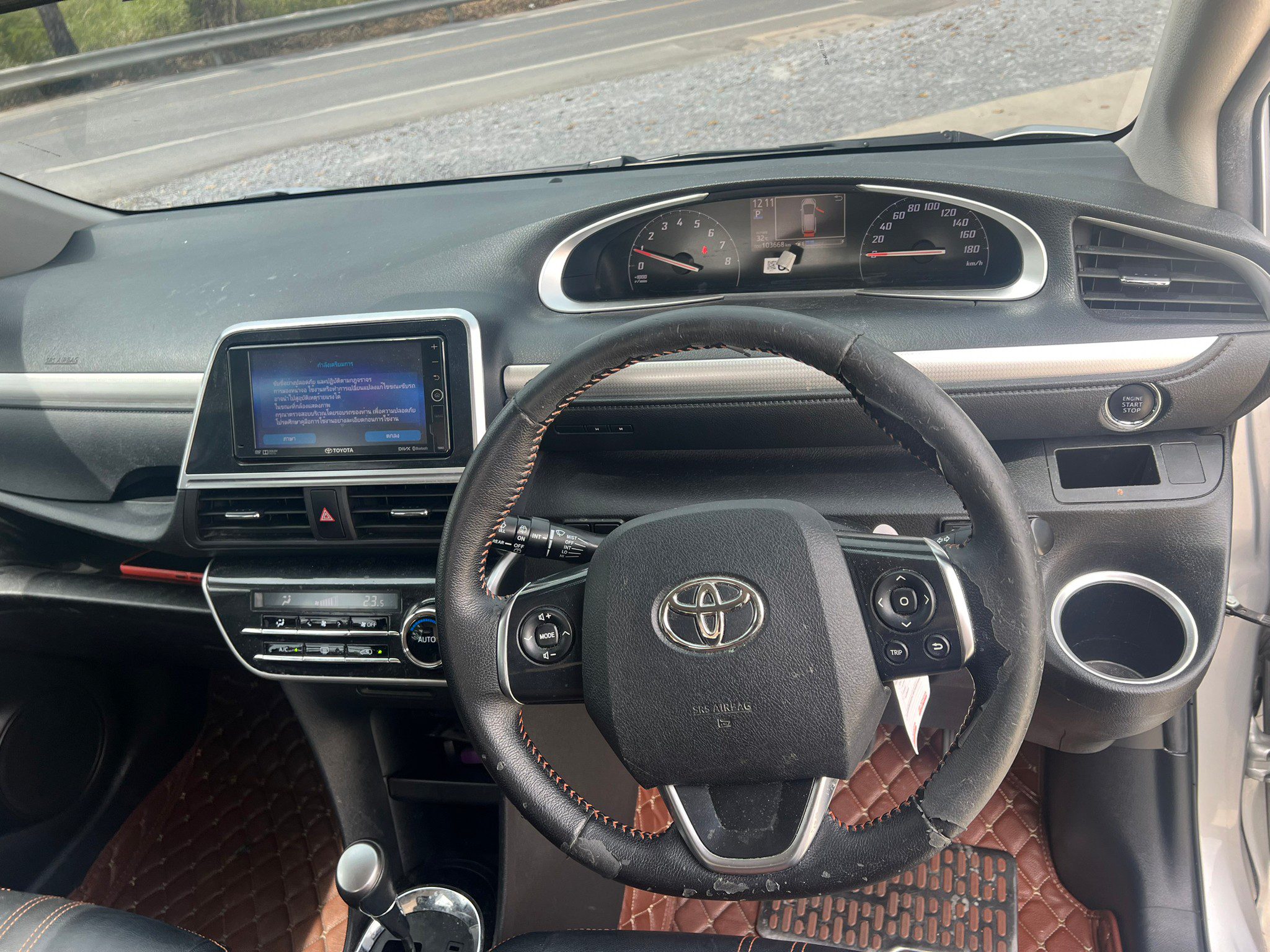2017 TOYOTA SIENTA 1.5V