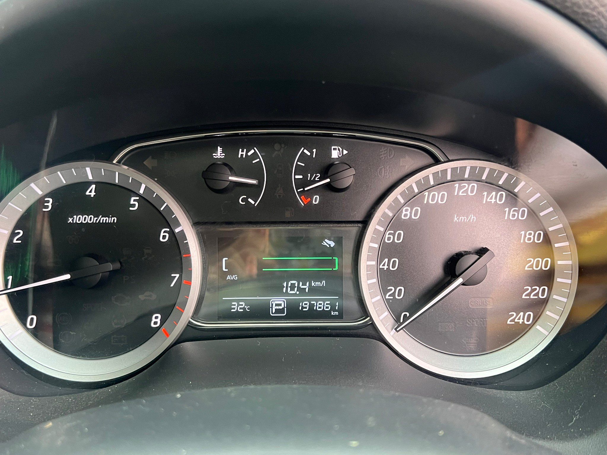 2013 NISSAN PULSAR Hatch 1.8
