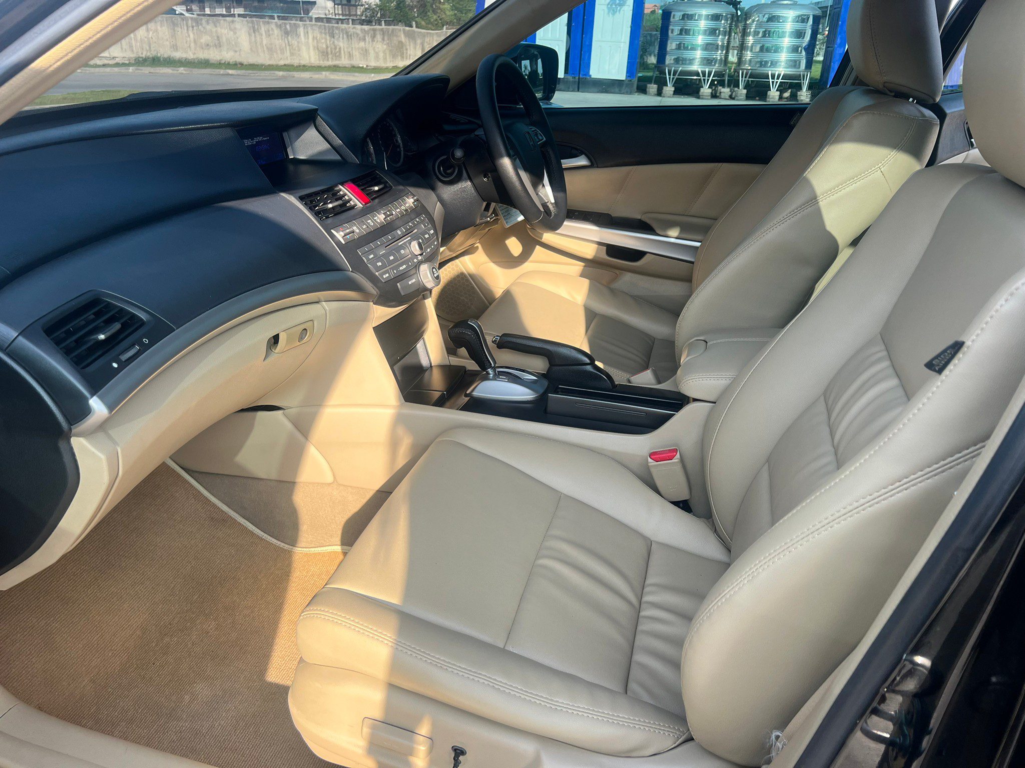 2010 HONDA Accord  2.0 E i-VTEC