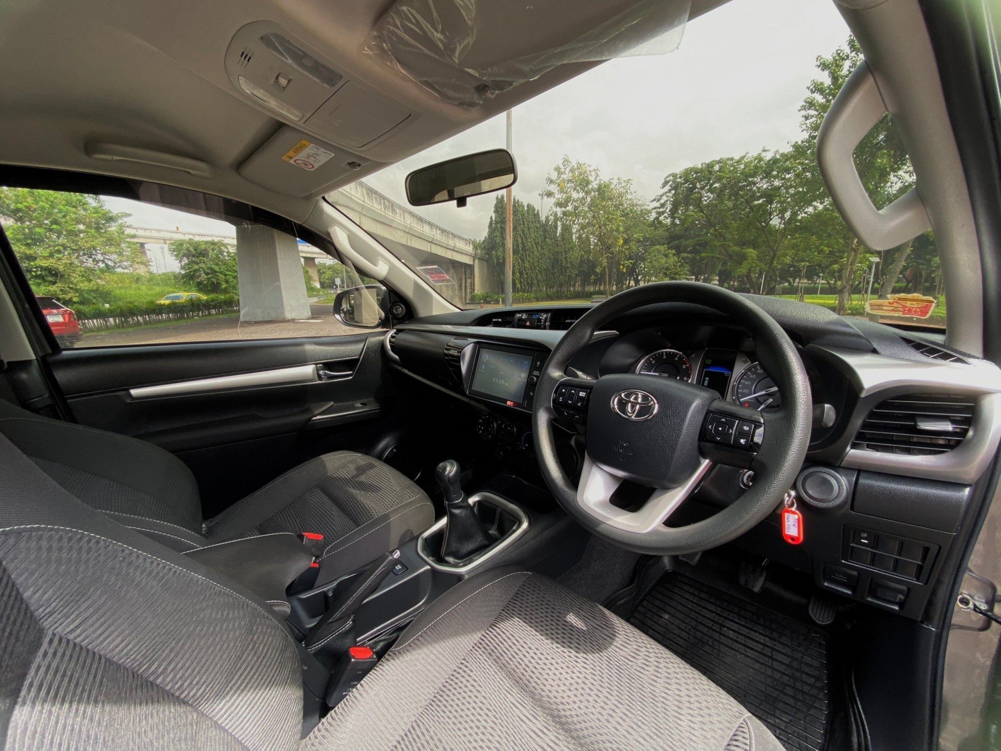 2020 TOYOTA REVO SMARTCAB 2.4 ENTRY PRERUNNER MT