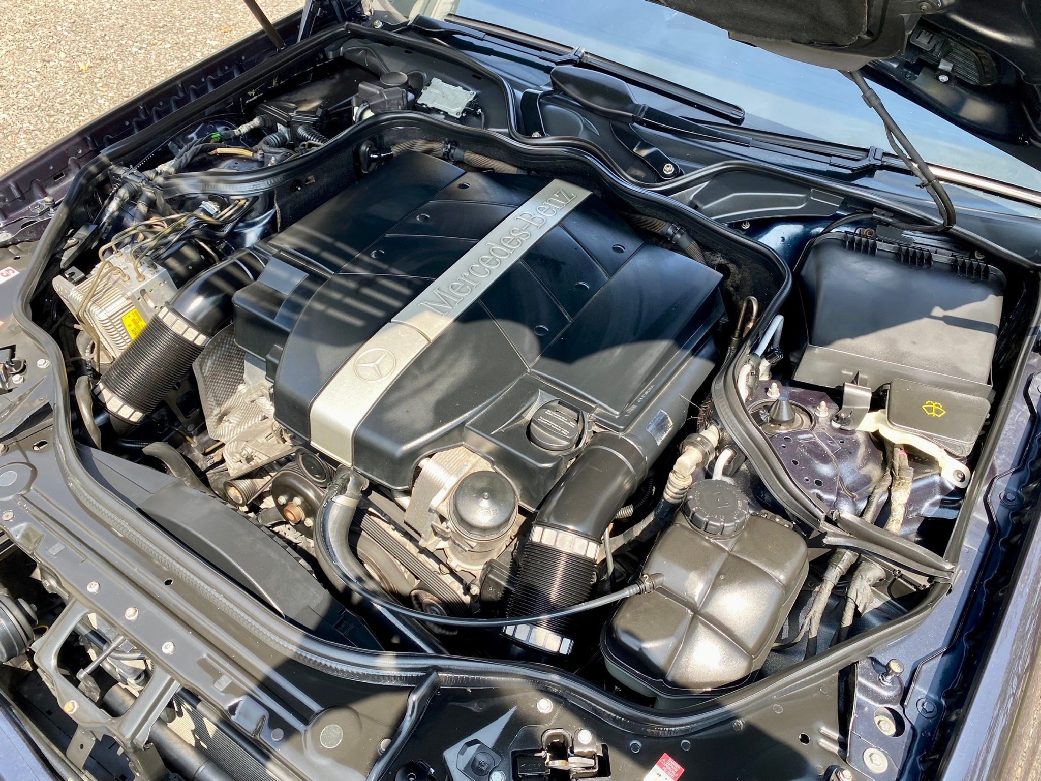 2003 BENZ E240 2.6 AT