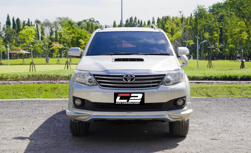 2012 TOYOTA FORTUNER 3.0 V AT