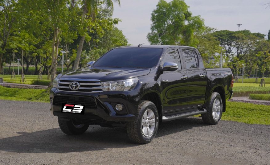 2016 TOYOTA HILUX REVO 2.4 E AT