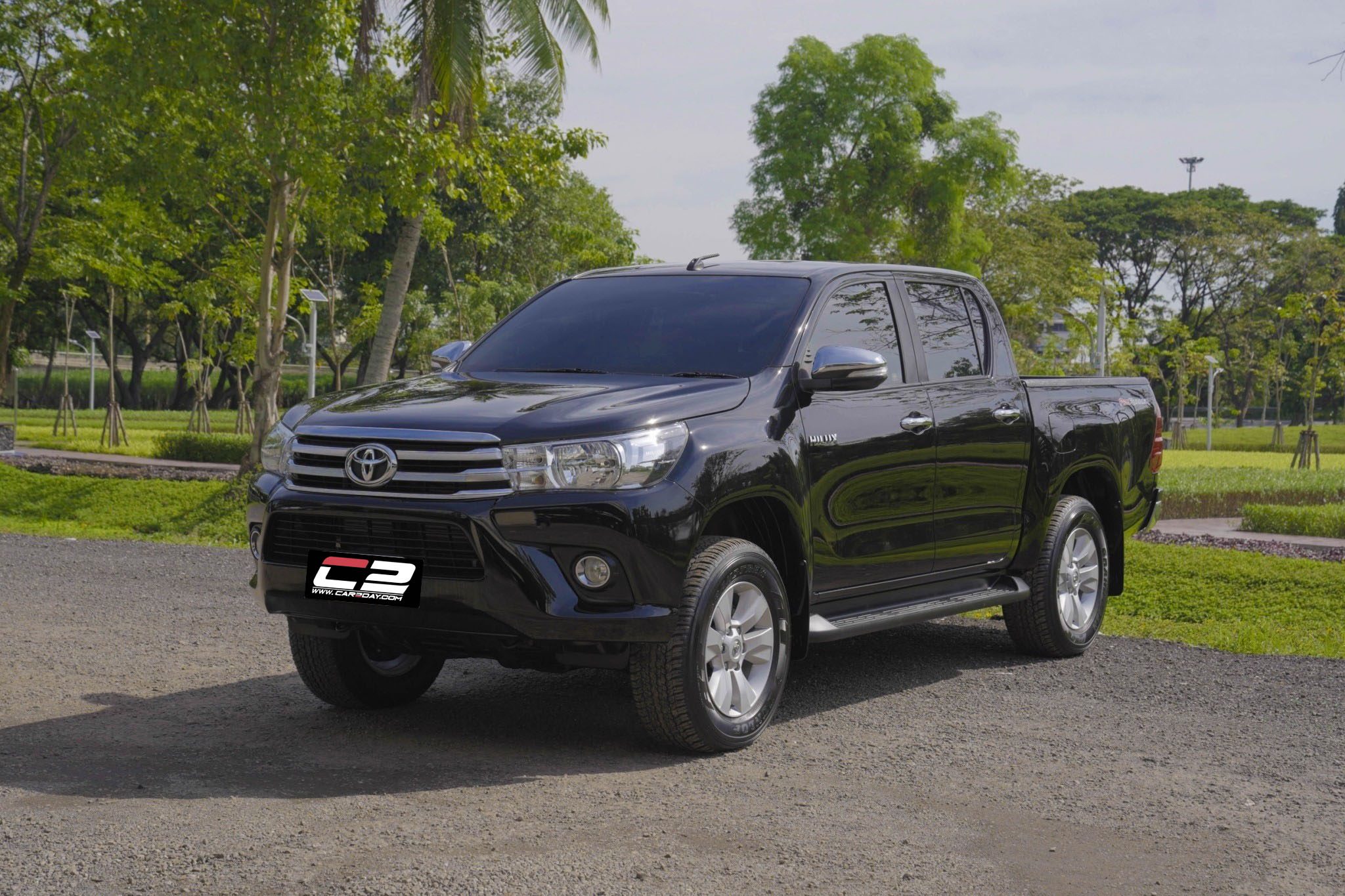 2016 TOYOTA HILUX REVO 2.4 E AT