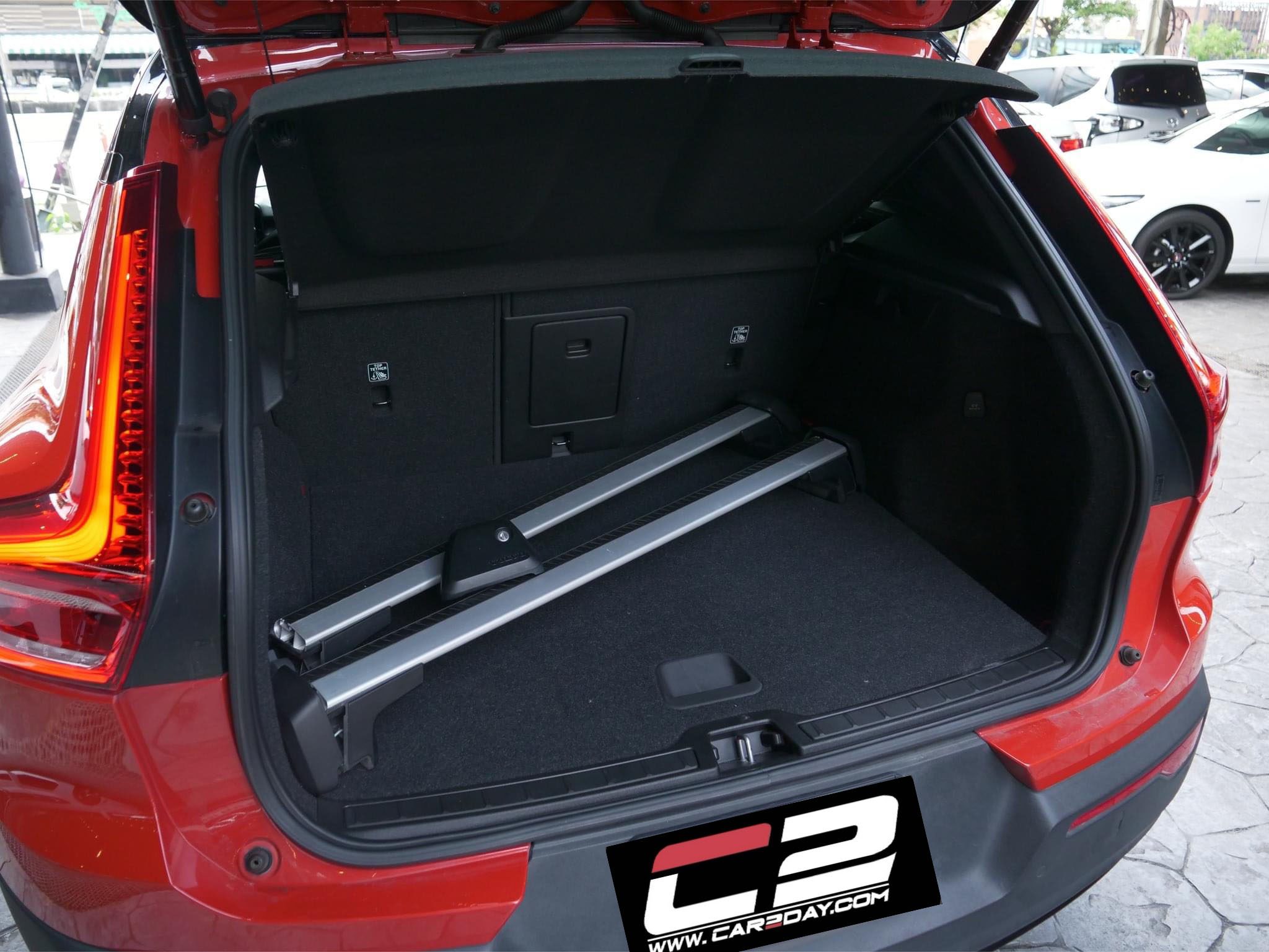 2021 Volvo XC40 Recharge T5 R-Design Plug-in Hybrid