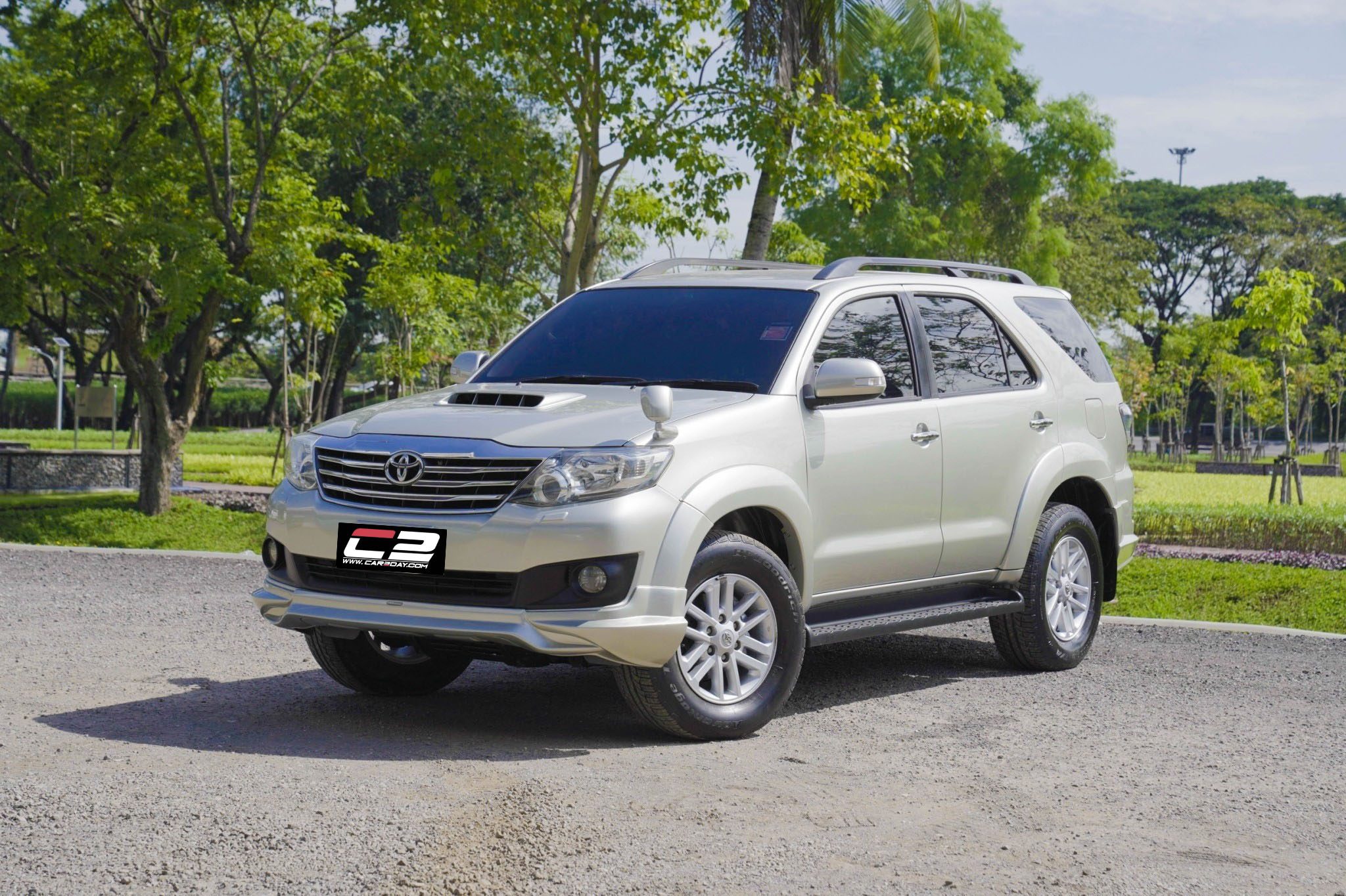 2012 TOYOTA FORTUNER 3.0 V AT