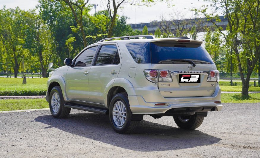 2012 TOYOTA FORTUNER 3.0 V AT