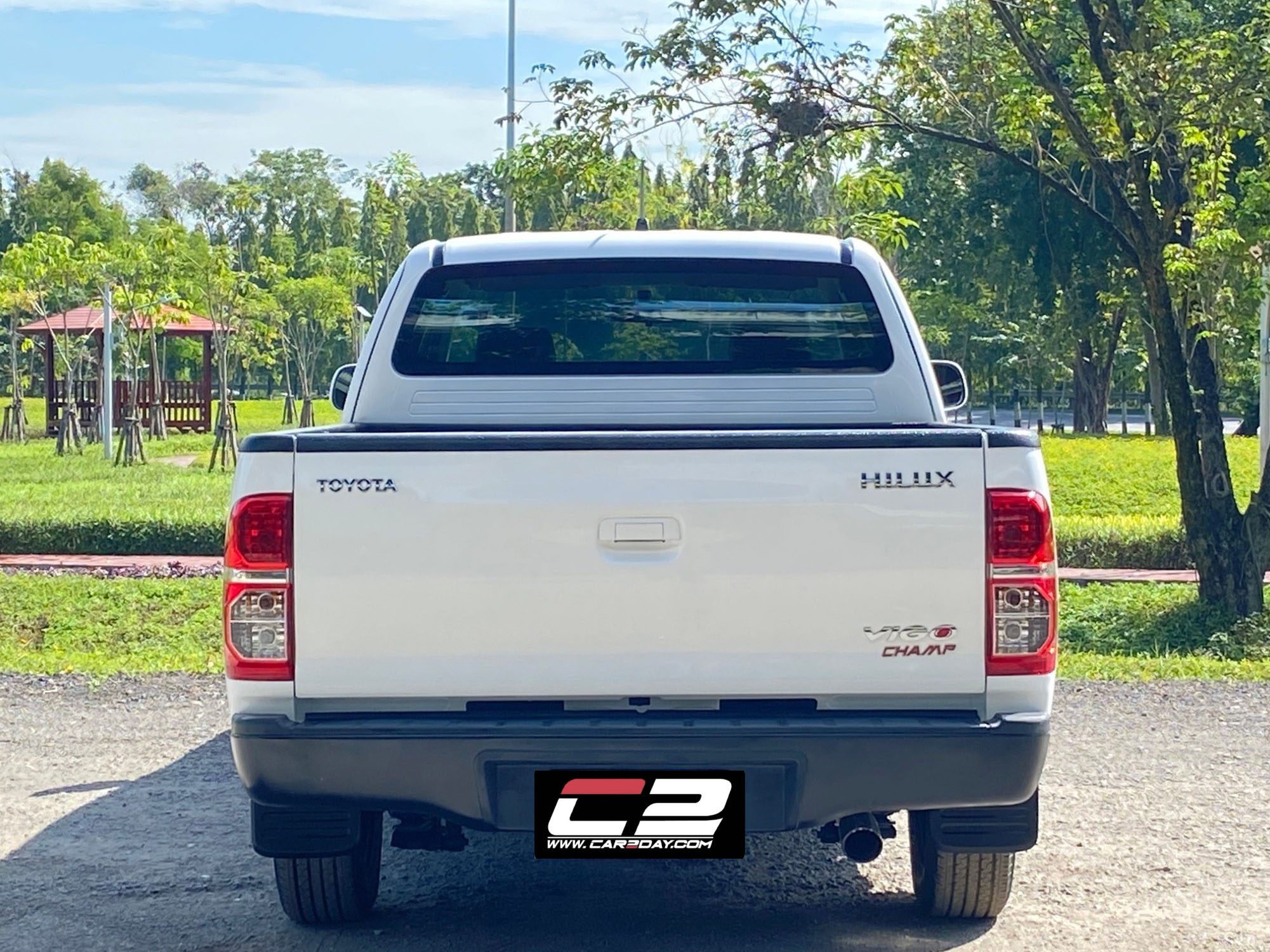 2013 TOYOTA HILUX VIGO CHAMP SMARTCAB 2.5 J MT