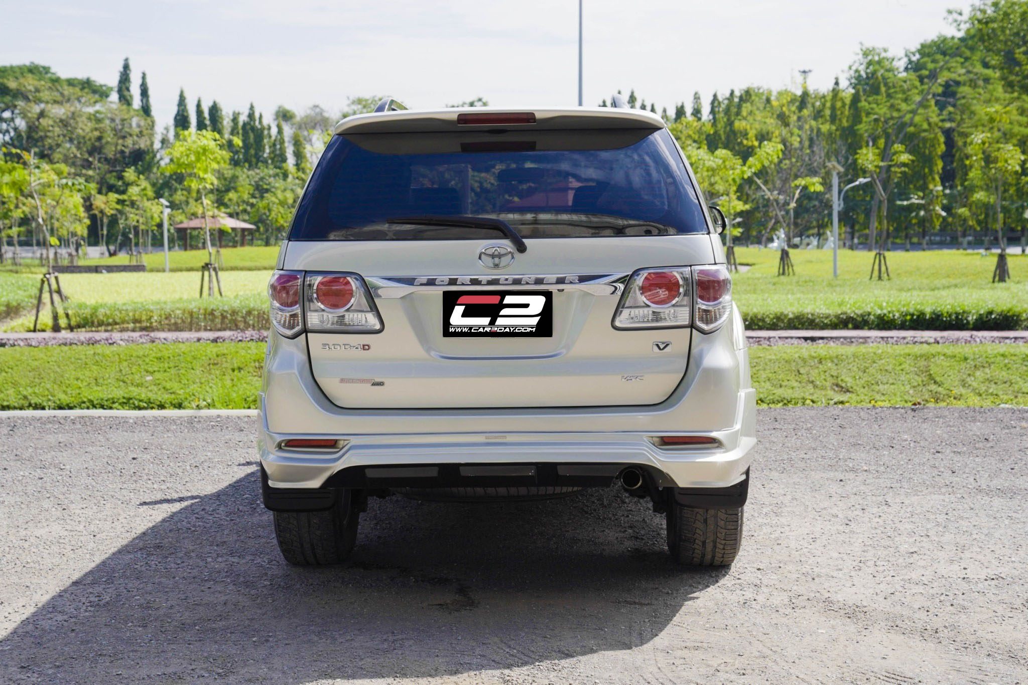 2012 TOYOTA FORTUNER 3.0 V AT