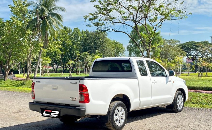 2013 TOYOTA HILUX VIGO CHAMP SMARTCAB 2.5 J MT