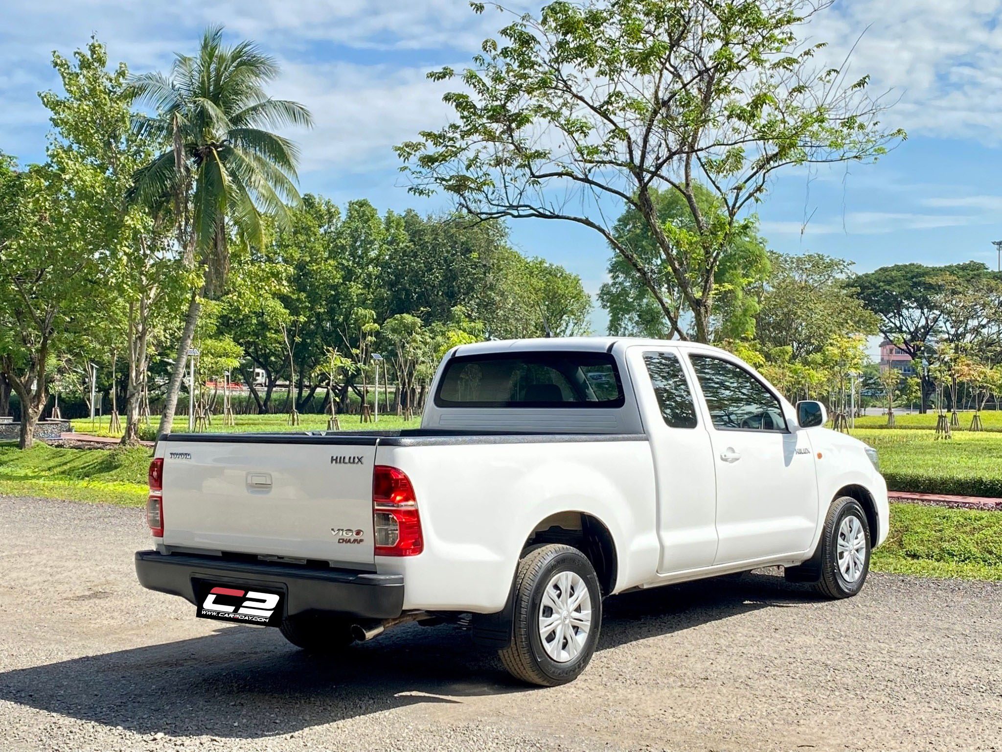 2013 TOYOTA HILUX VIGO CHAMP SMARTCAB 2.5 J MT