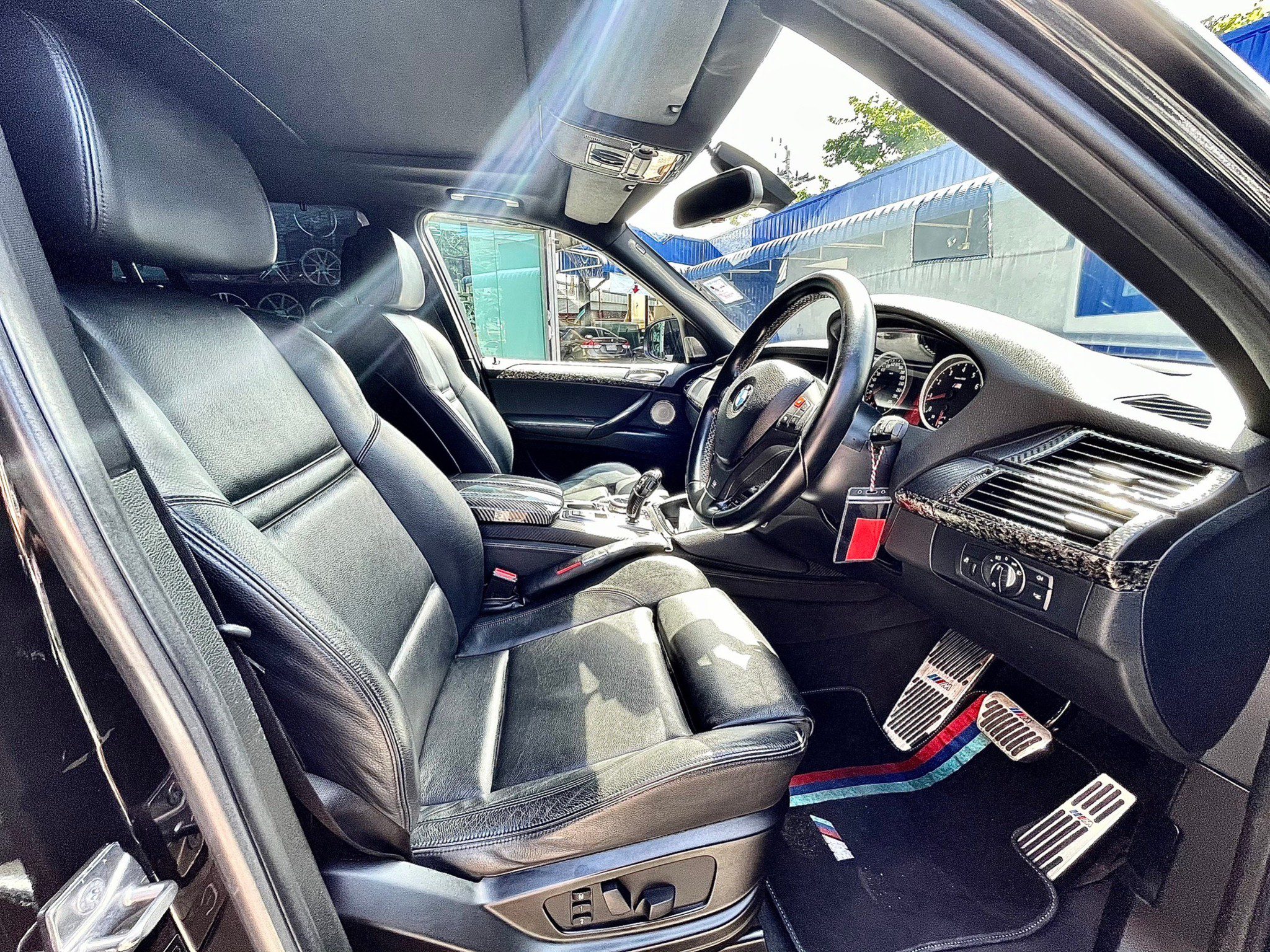 2010 BMWX5 M SPORT E70