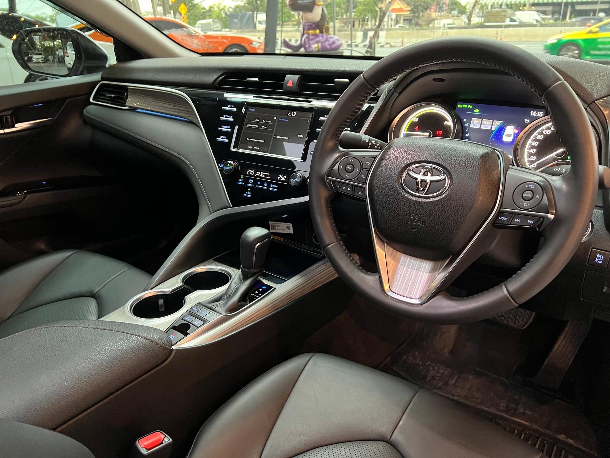 2019 Toyota Camry 2.5 HV Hybrid