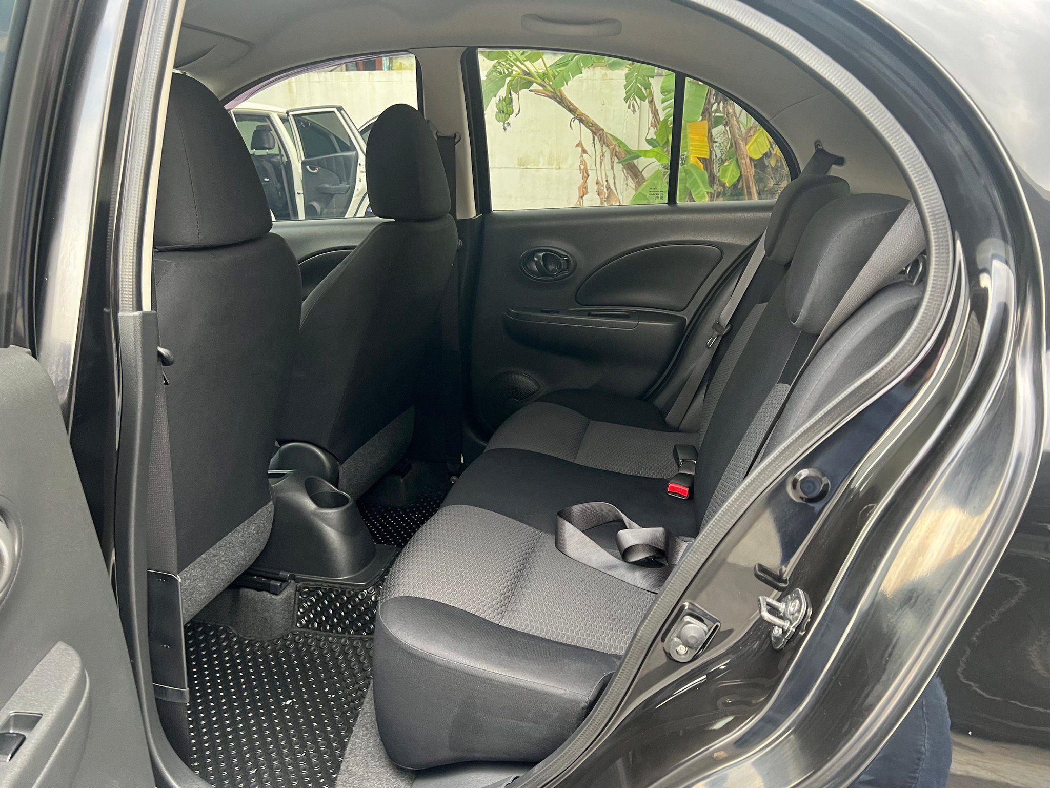 2012 NISSAN MARCH 1.2 EL