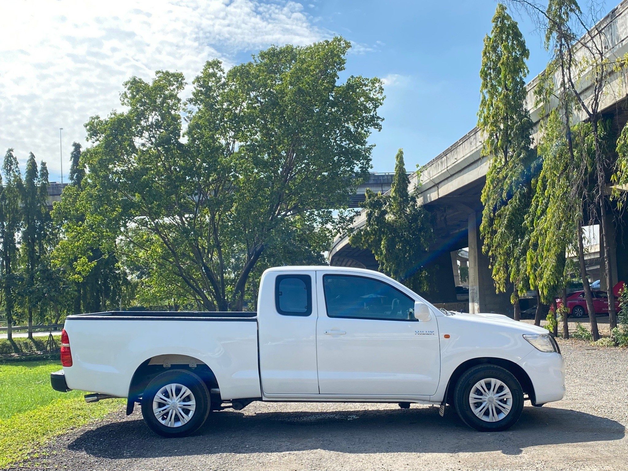 2013 TOYOTA HILUX VIGO CHAMP SMARTCAB 2.5 J MT