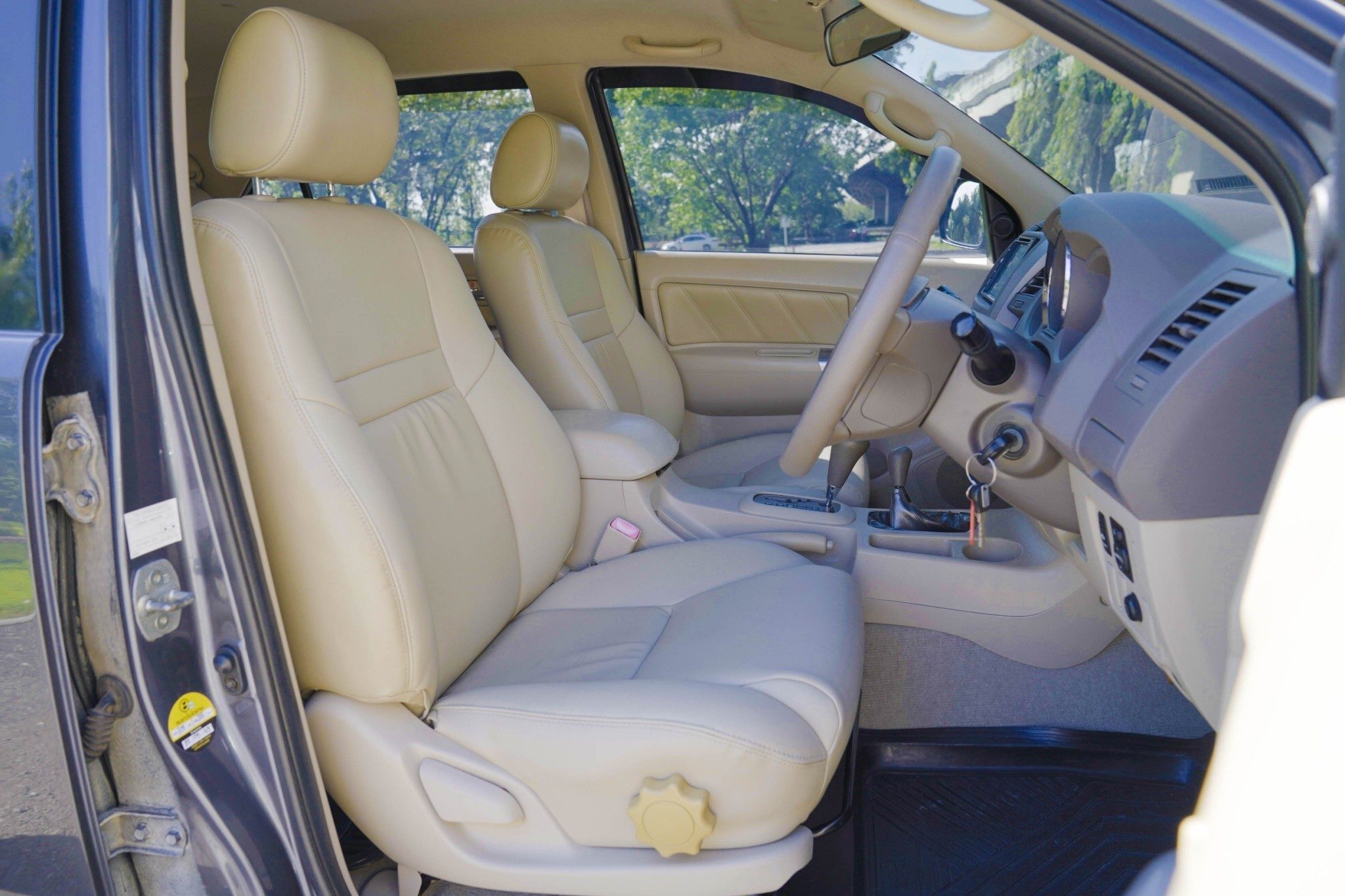 2005 TOYOTA FORTUNER 3.0 V AT4WD