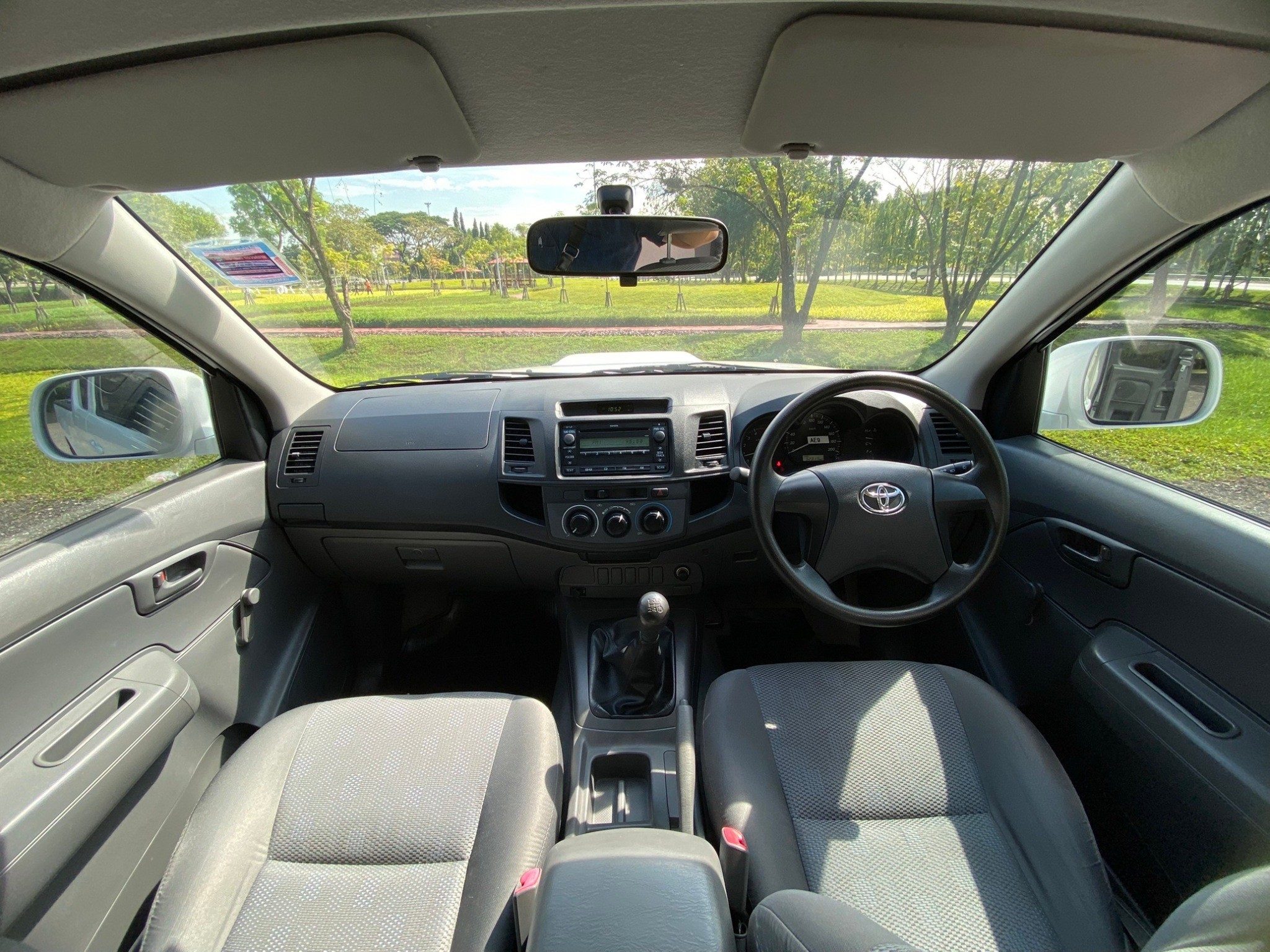 2013 TOYOTA HILUX VIGO CHAMP SMARTCAB 2.5 J MT