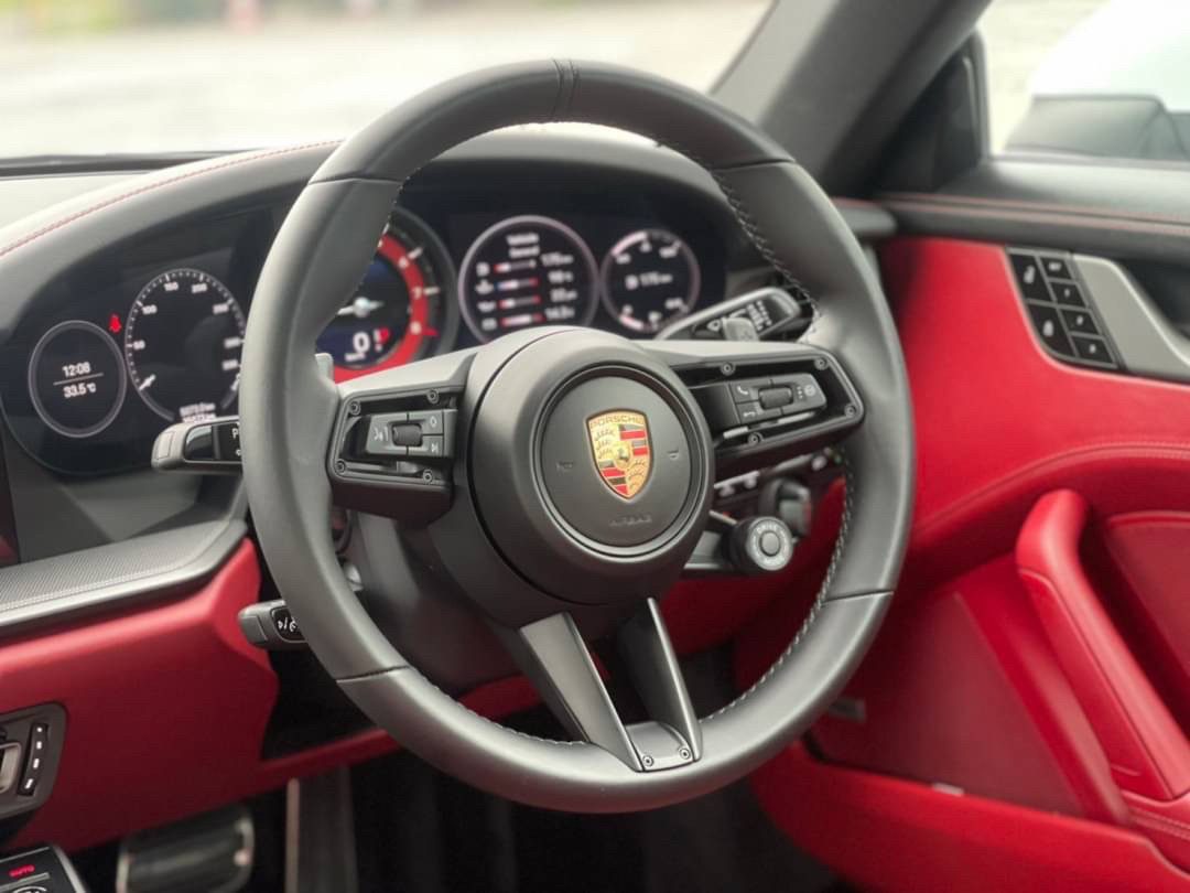 2020 Porsche 911 Carrera S (992)